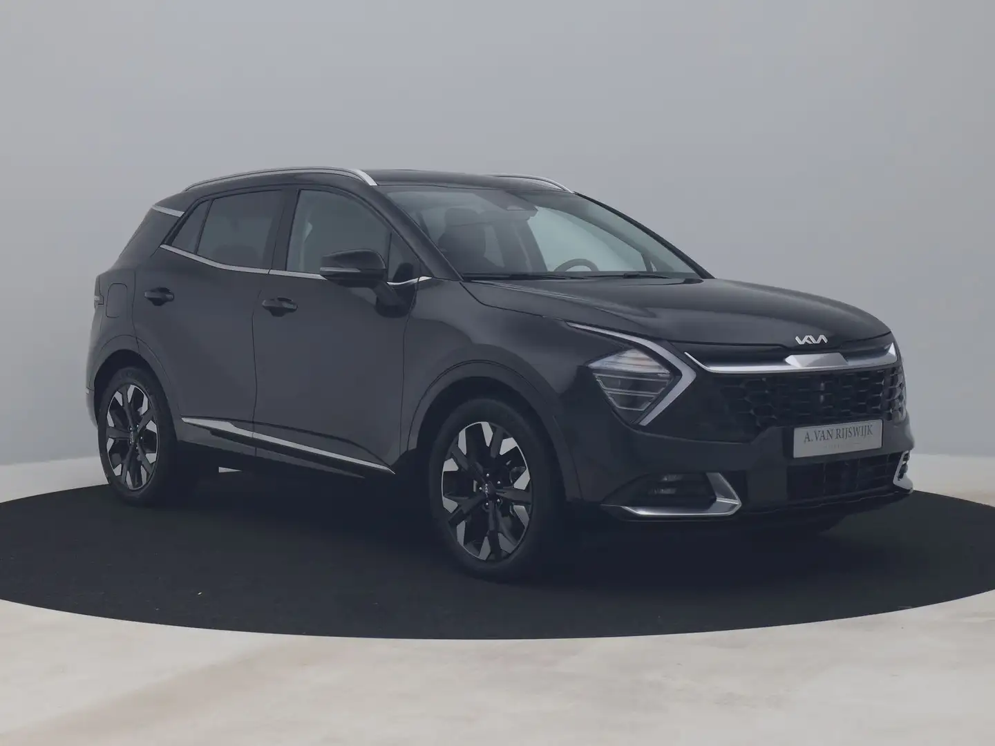 Kia Sportage 1.6 T-GDi Plug-in Hybrid AWD DynamicLine | CAMERA Zwart - 2