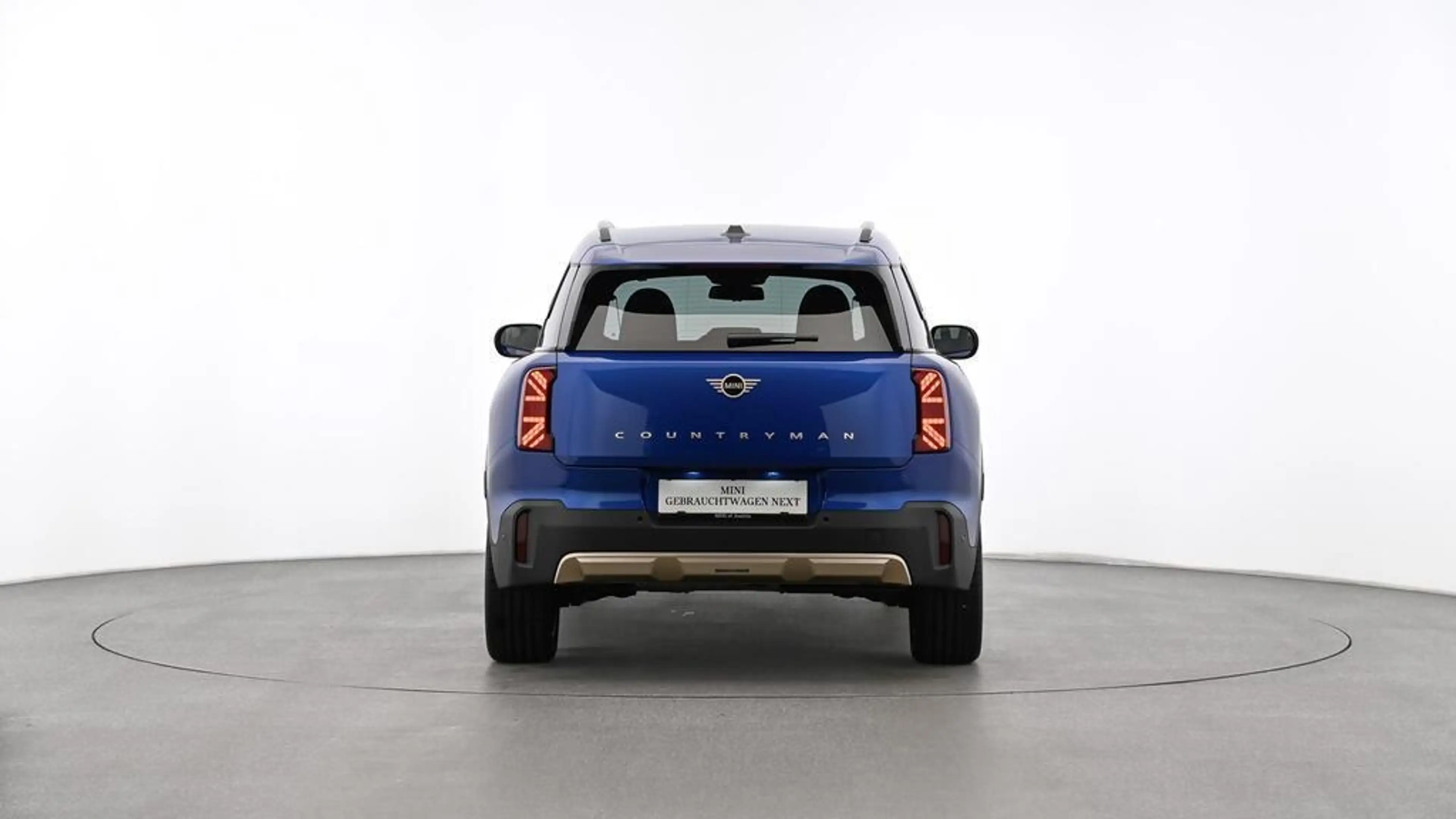 MINI Countryman D — photo 8