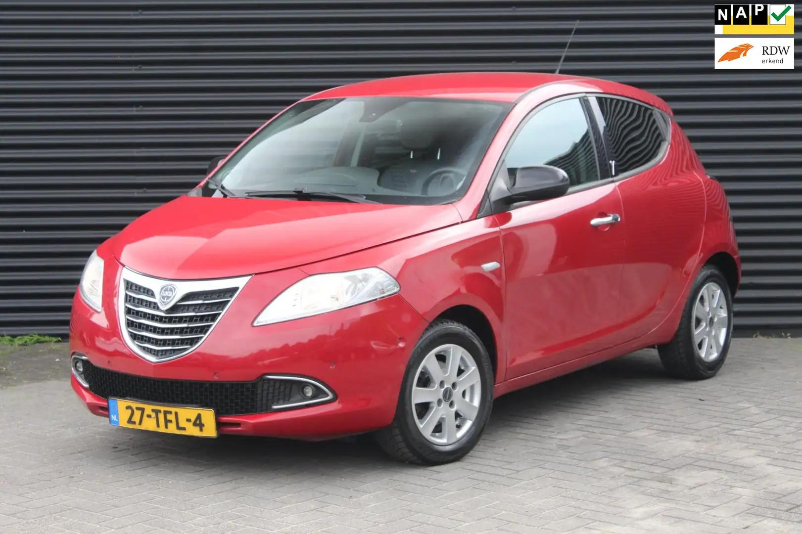 Lancia Ypsilon 0.9 TwinAir Platinum | Cruise | Clima | Rot - 1