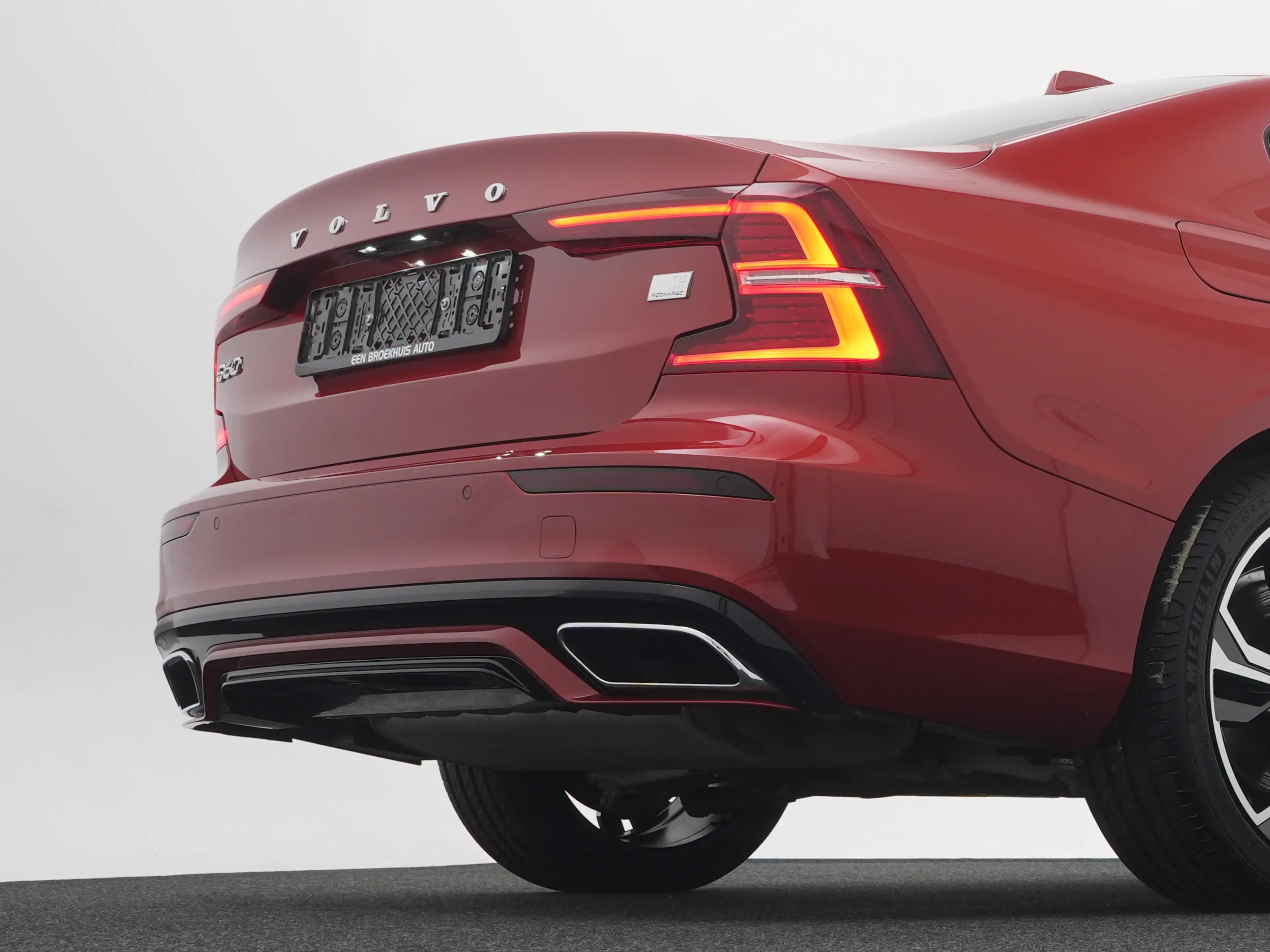 Volvo S60 T8 Plus Dark AWD | 360 | Sportstoelen | Adaptive C — photo 46