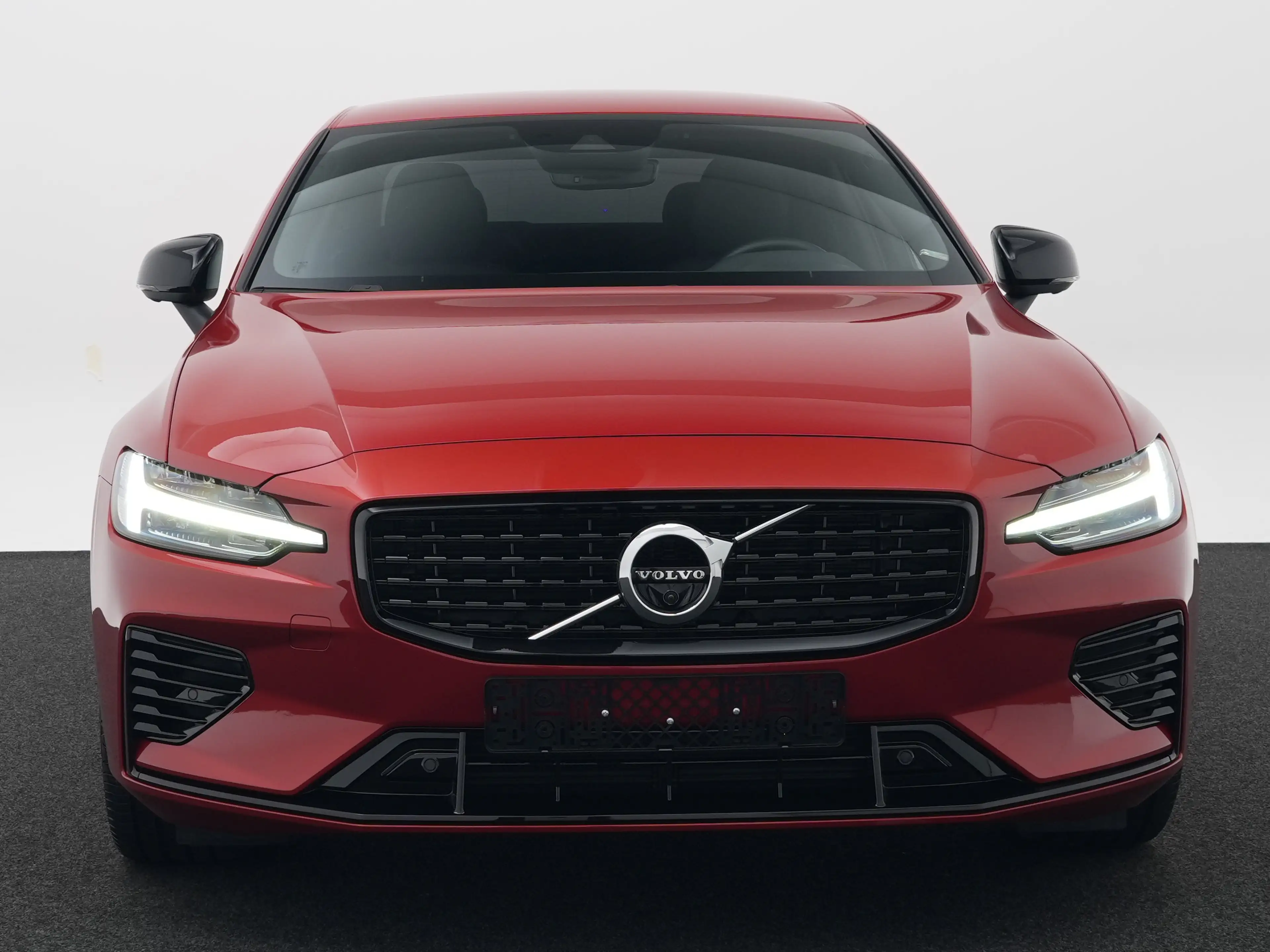 Volvo S60 T8 Plus Dark AWD | 360 | Sportstoelen | Adaptive C — photo 6