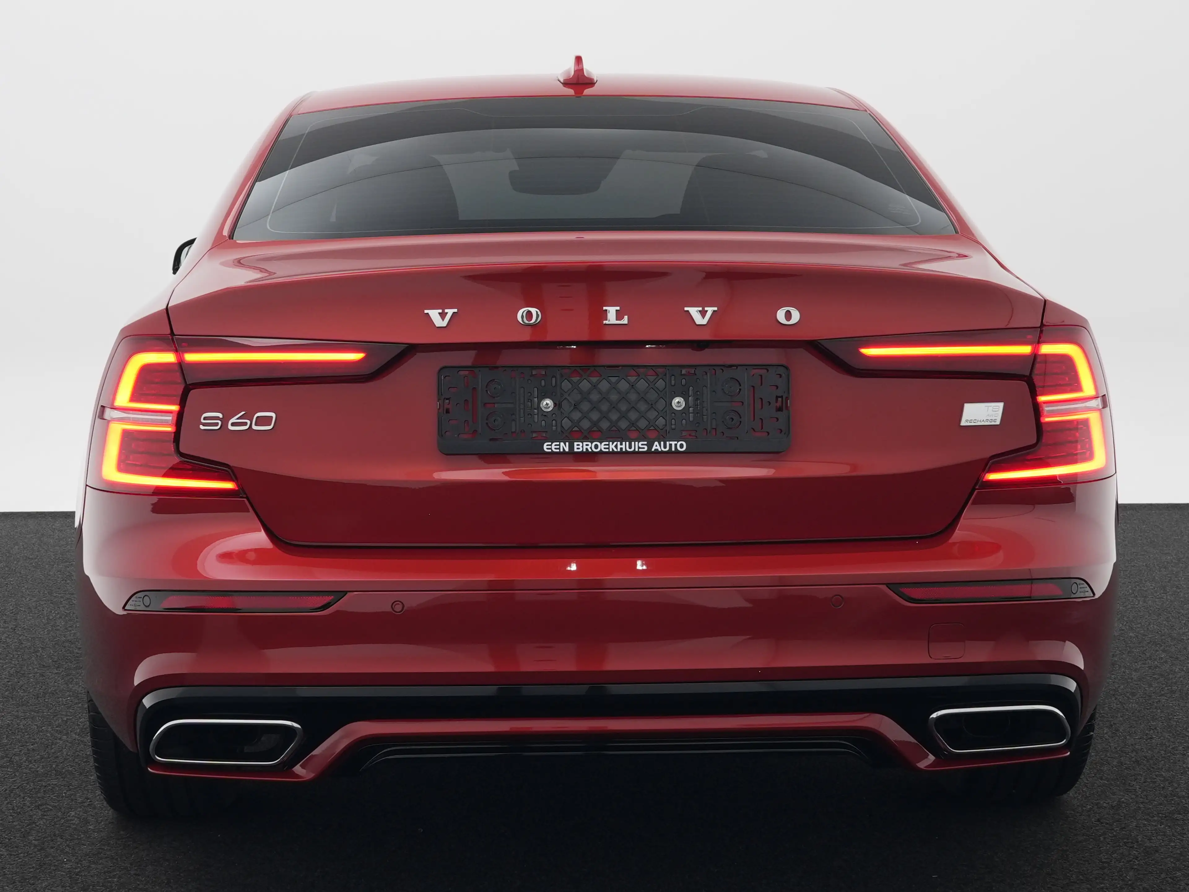 Volvo S60 T8 Plus Dark AWD | 360 | Sportstoelen | Adaptive C — photo 7