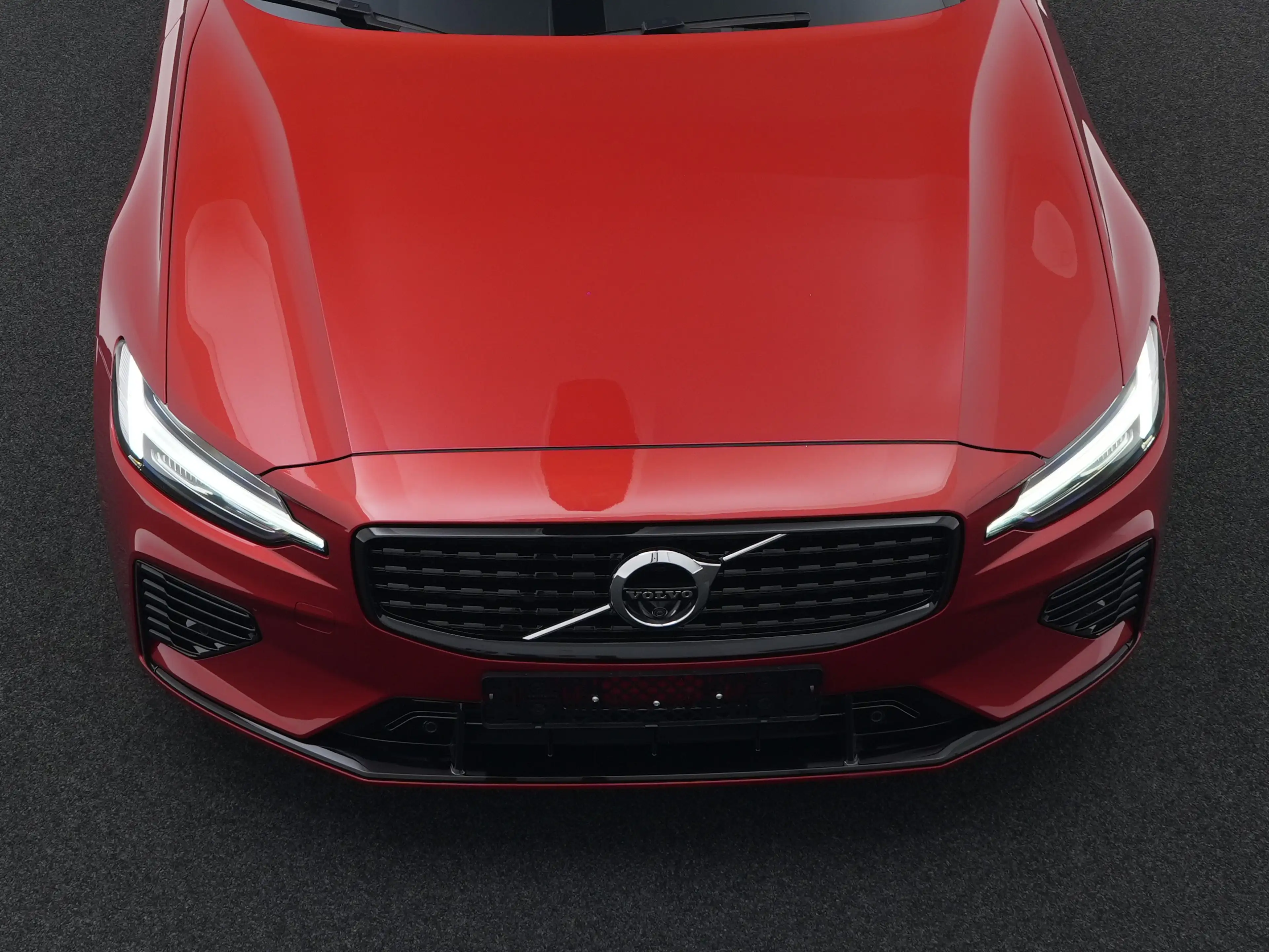 Volvo S60 T8 Plus Dark AWD | 360 | Sportstoelen | Adaptive C — photo 45