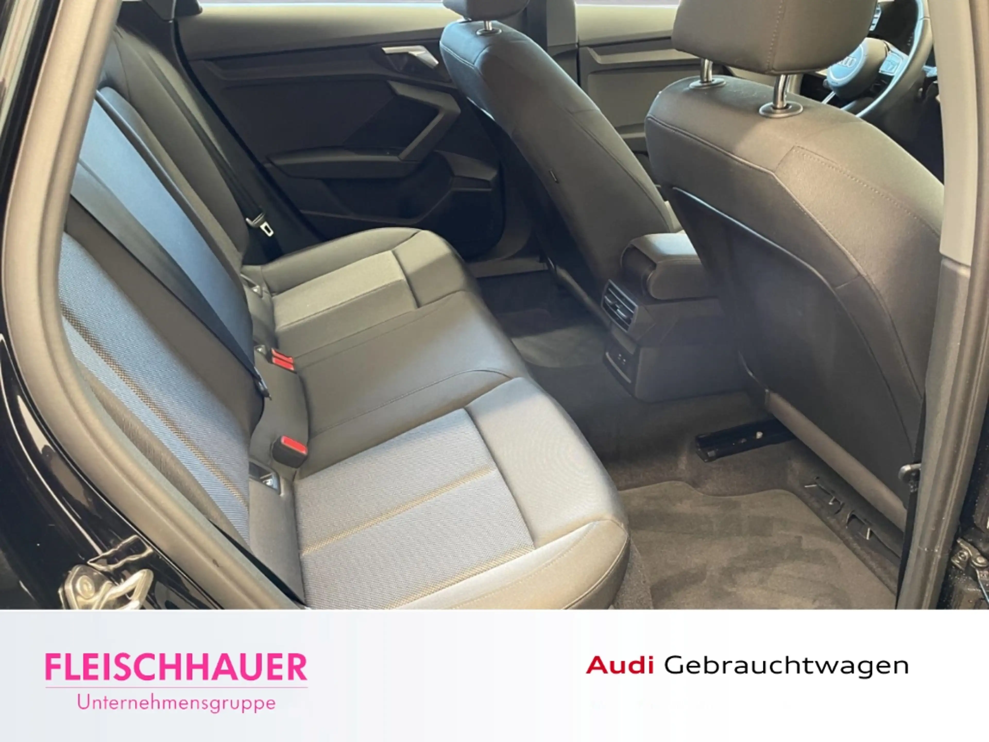 Audi A3 35 TFSI Sportback advanced Navi Tel.-Vorb. CarPlay — photo 10