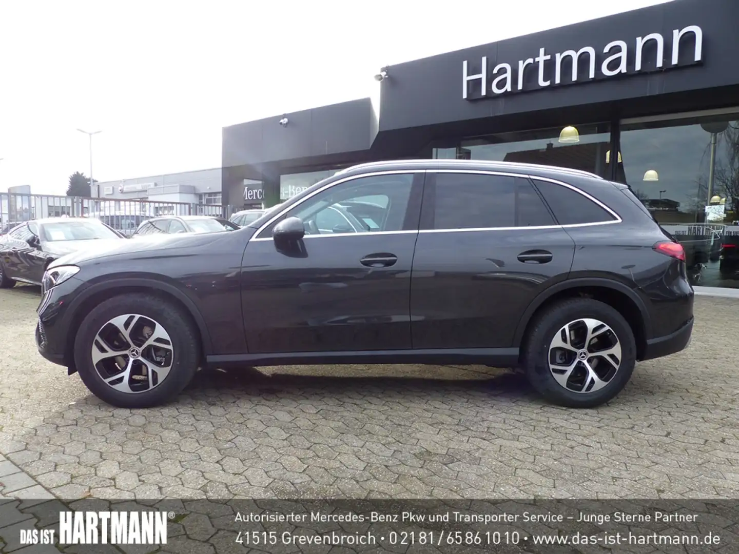 Mercedes-Benz GLC 200 4M AVANTGARDE+AHK+RF-KAM+MEMORY+SPGL-PKT Grau - 2