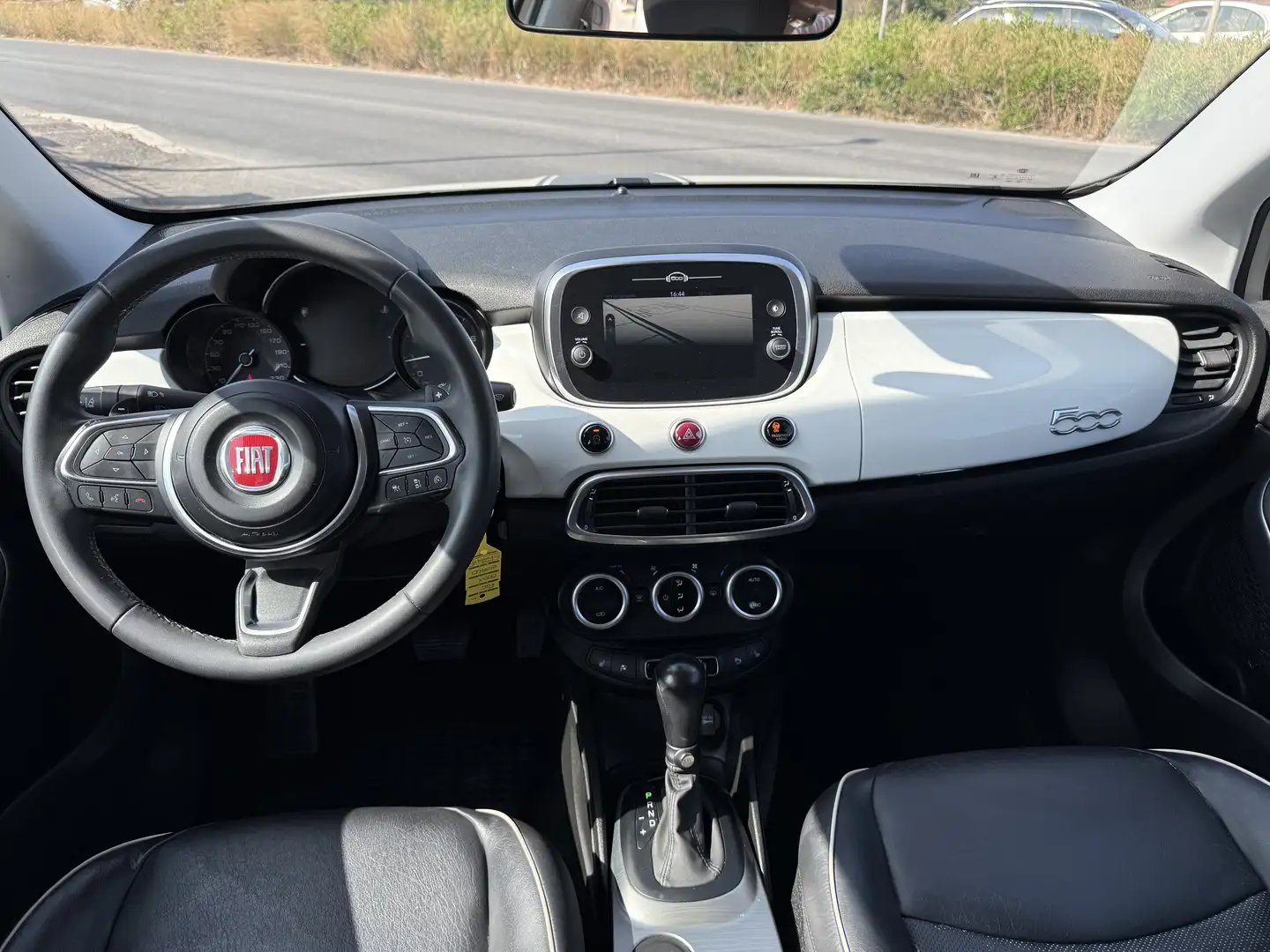Fiat 500X 1.3 T4 150cv CROSS DCT AUTOMATICA FARI LED UFF. Bianco - 2