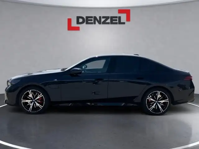 BMW 550 e xDrive Limousine G60 XB1 Ansicht 2