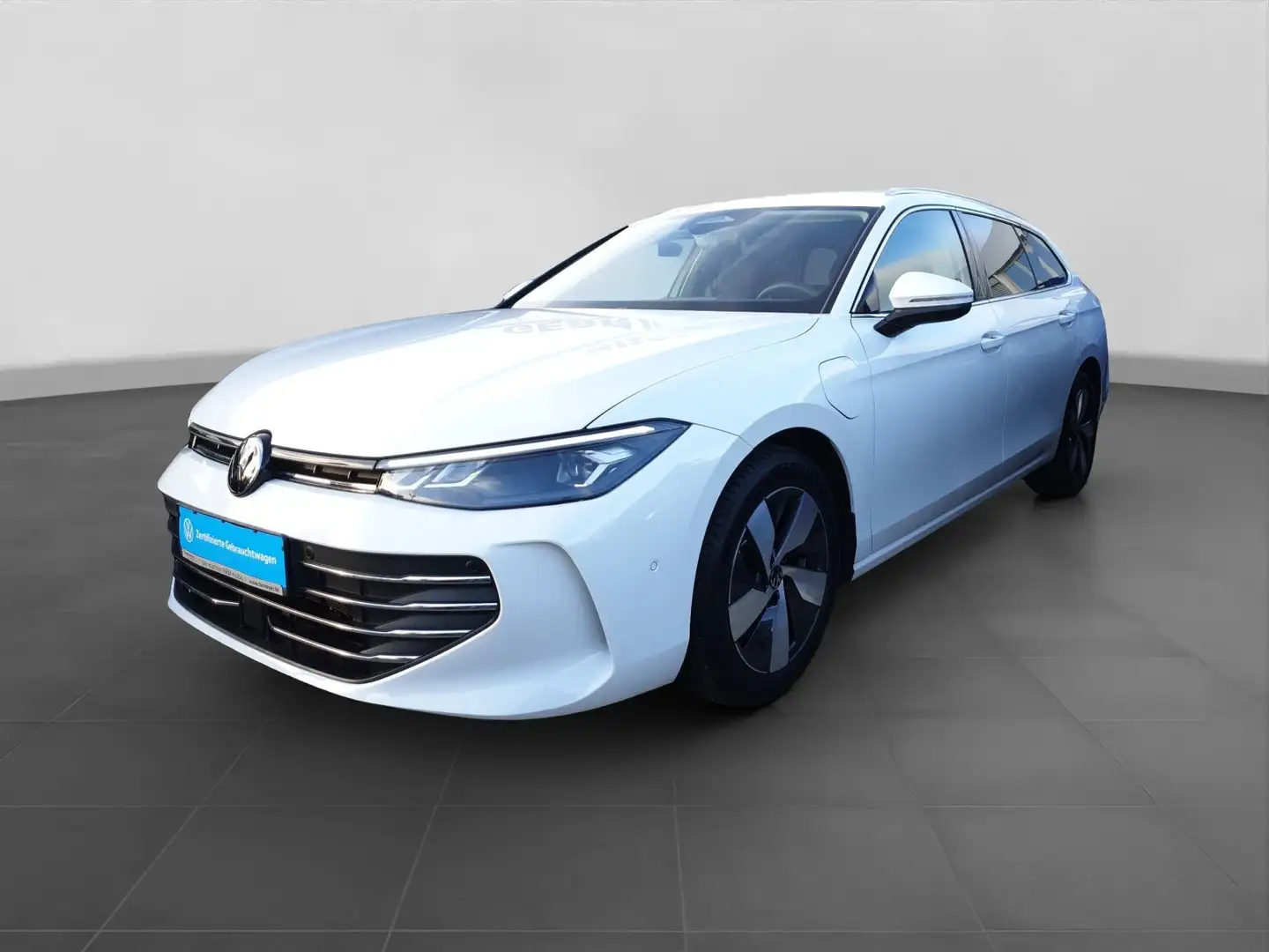 Volkswagen Passat Variant 1.5 TSI eHybrid BUSINESS LM17 AHK Weiß - 2