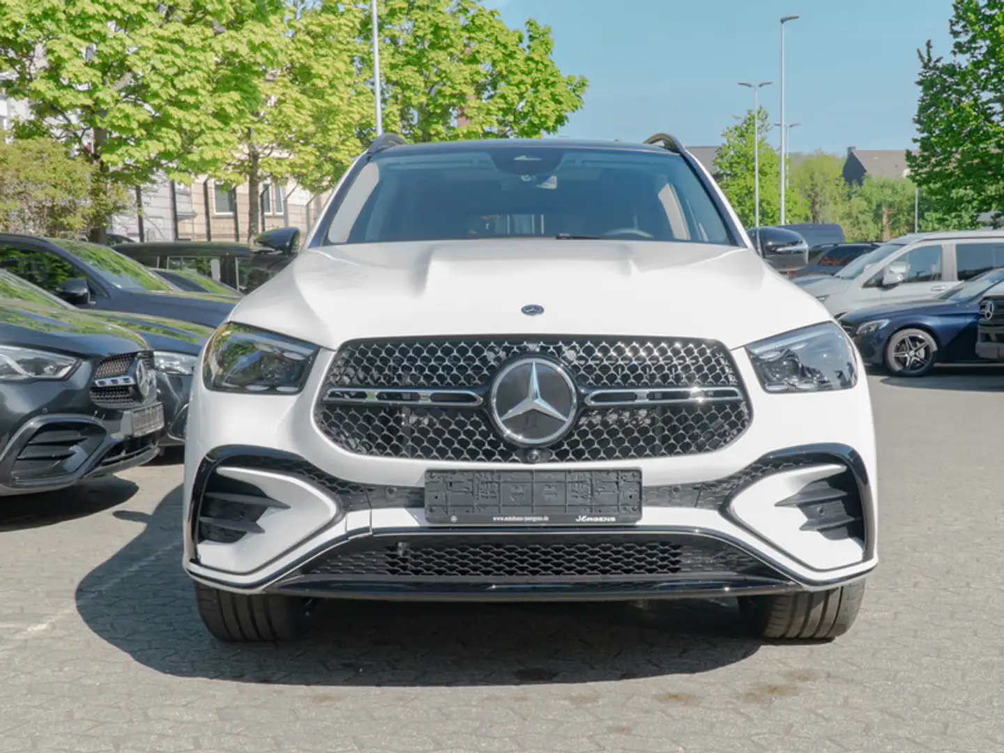 Mercedes-Benz GLE 580 4M AMG-Sport/Pano/Burm/AHK/Sitzklima/360 Weiß - 2