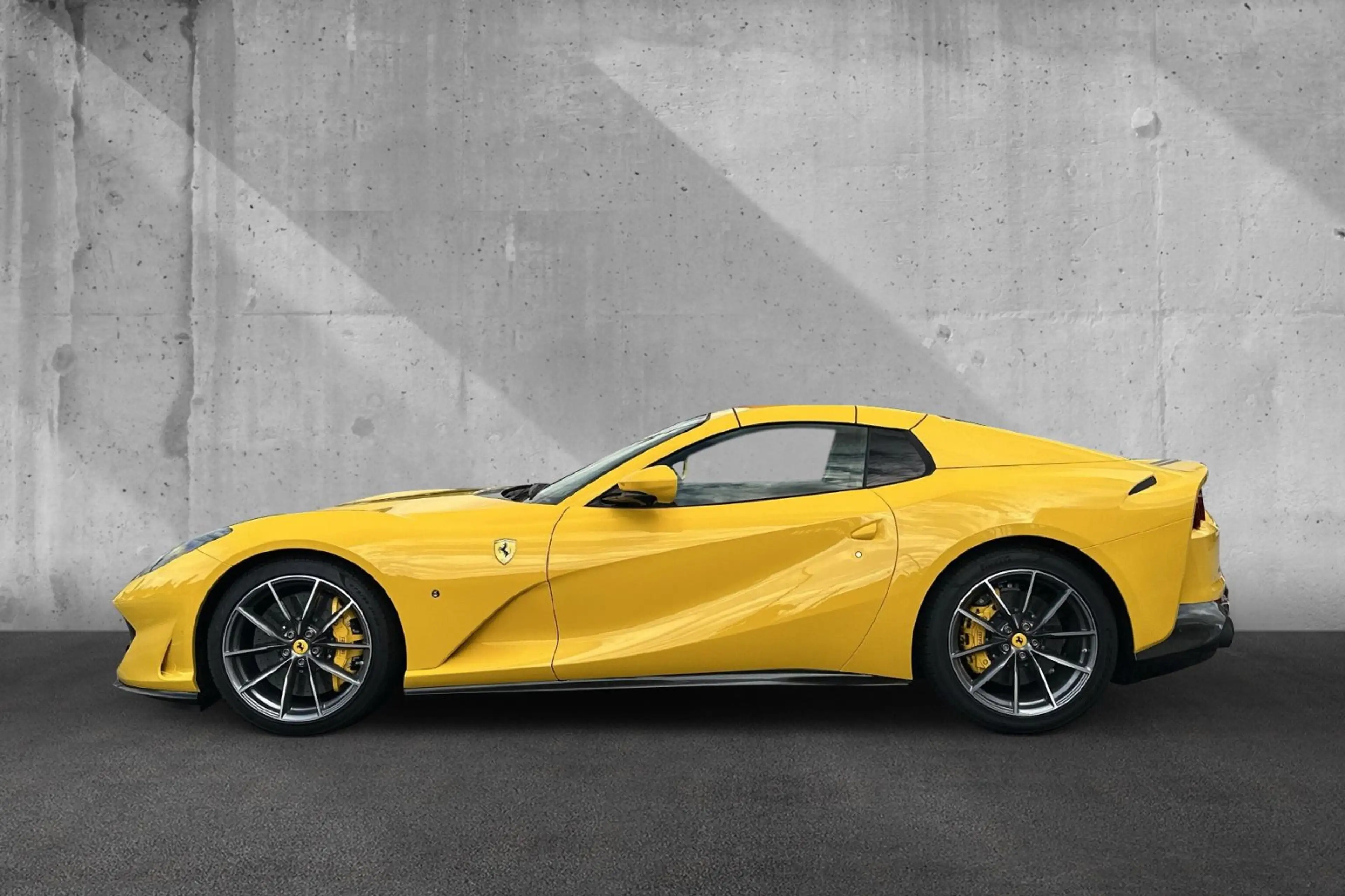 Ferrari 812 GTS*Full Carbon*Lift*Painted Stripes*JBL — photo 3