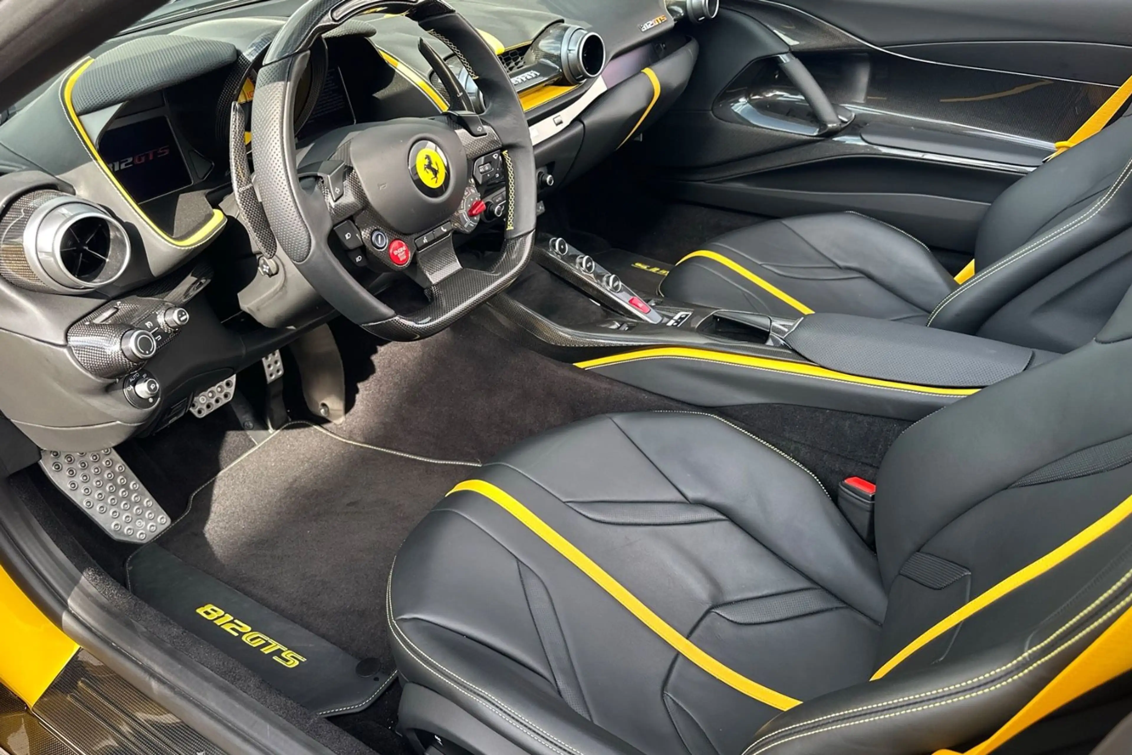 Ferrari 812 GTS*Full Carbon*Lift*Painted Stripes*JBL — photo 14