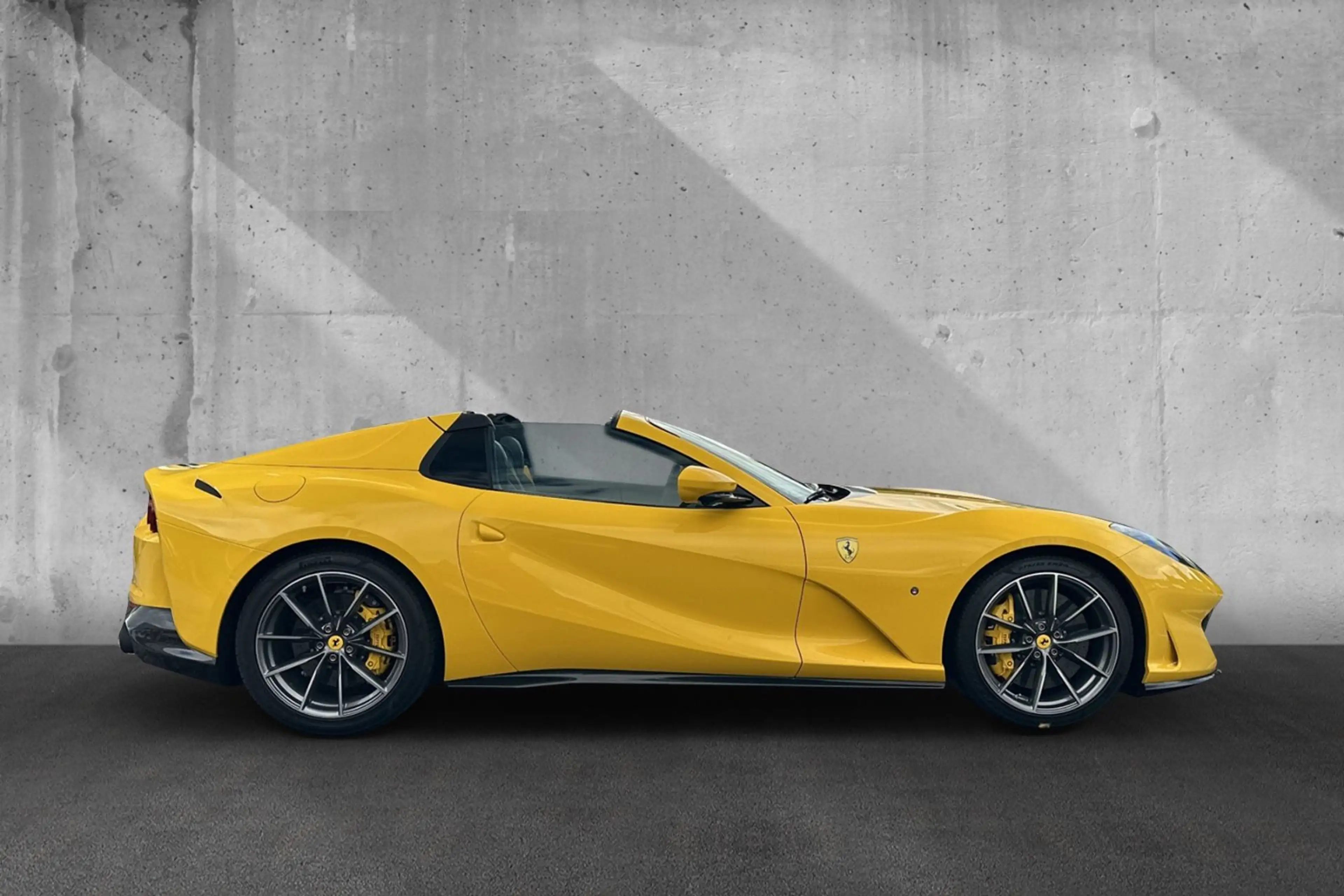 Ferrari 812 GTS*Full Carbon*Lift*Painted Stripes*JBL — photo 9