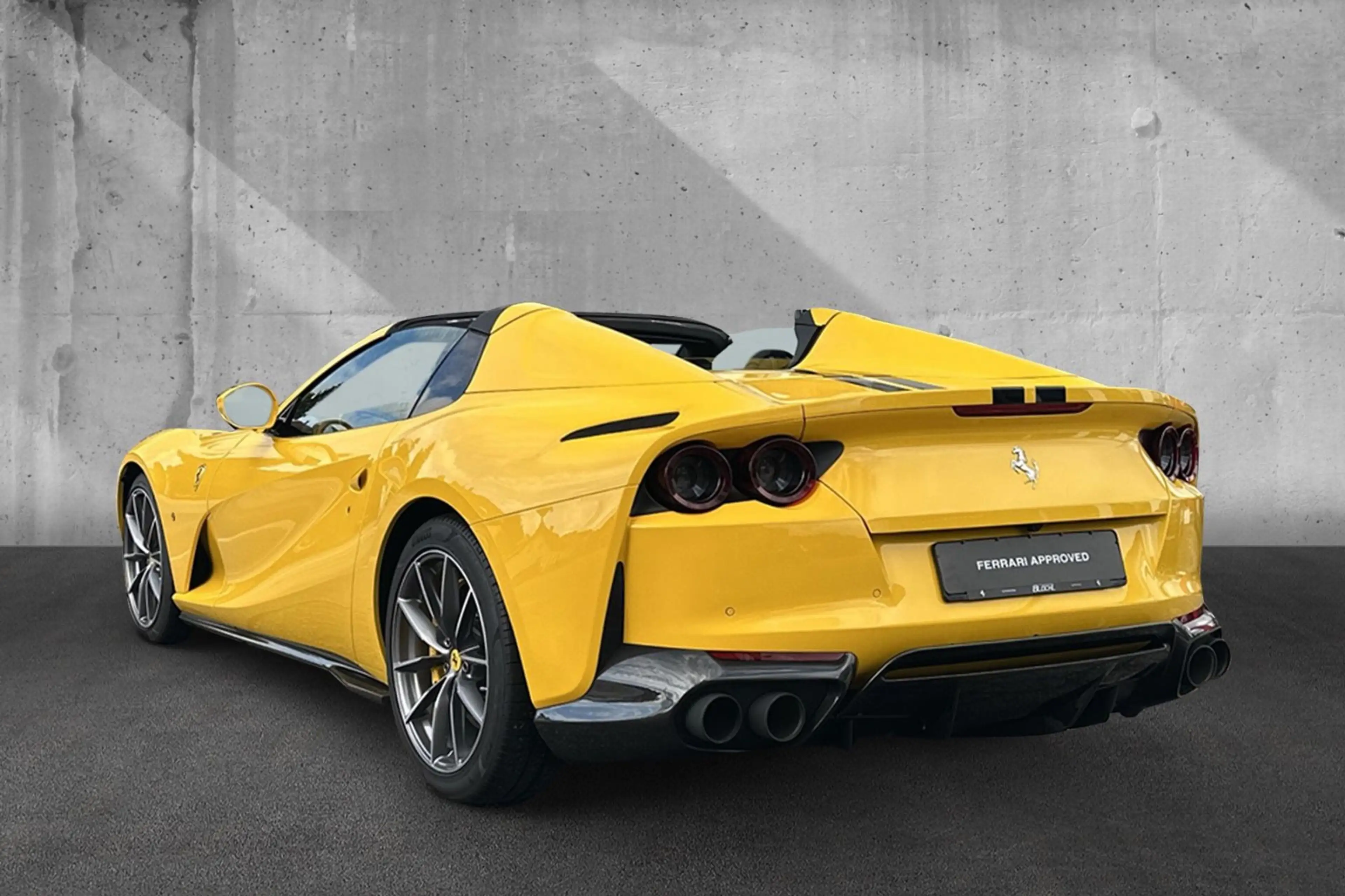 Ferrari 812 GTS*Full Carbon*Lift*Painted Stripes*JBL — photo 4