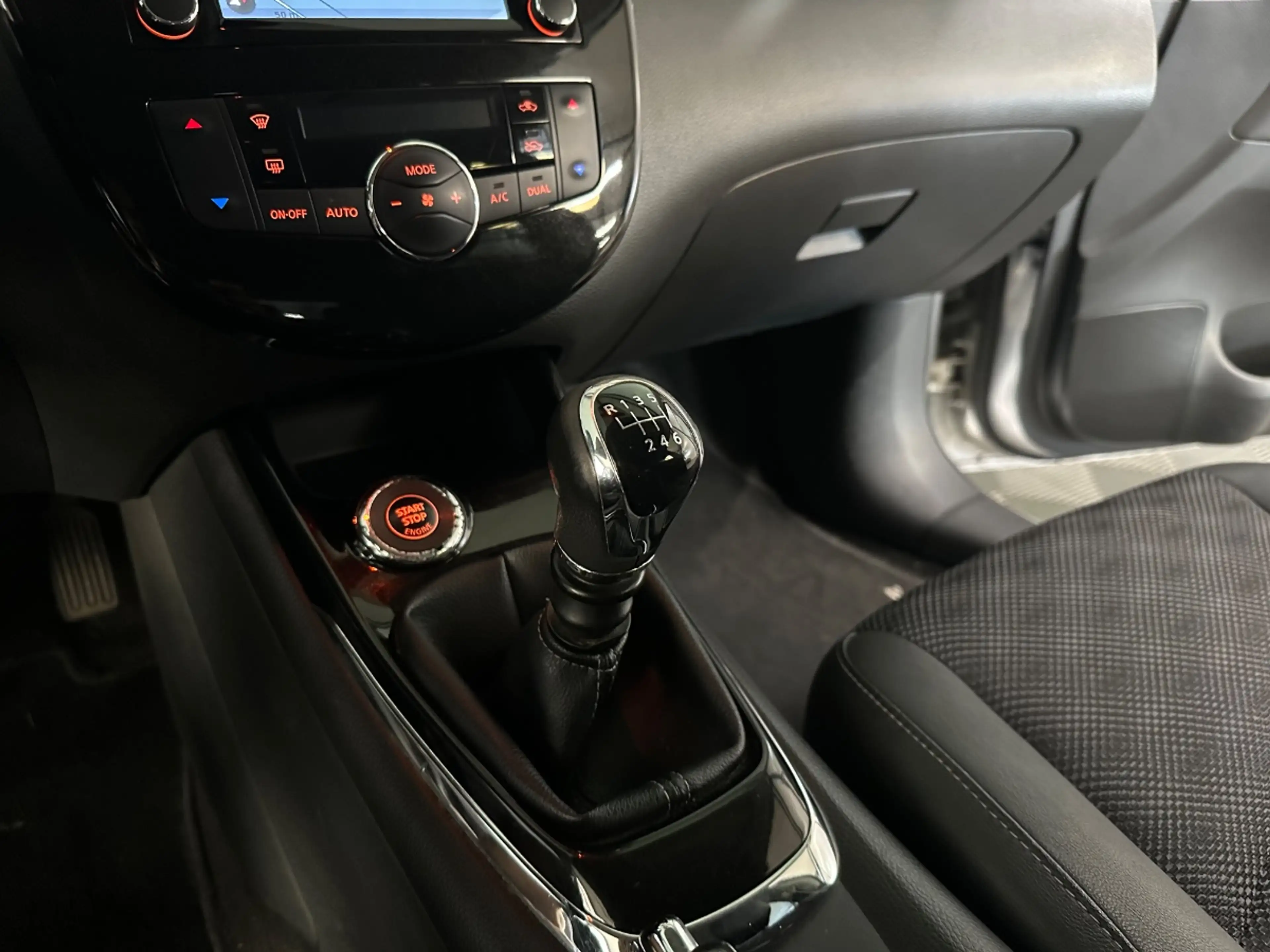 Nissan Pulsar 1.2 DIG-T | N-Connecta 5-Drs | Airco | Navi | Crui — photo 14