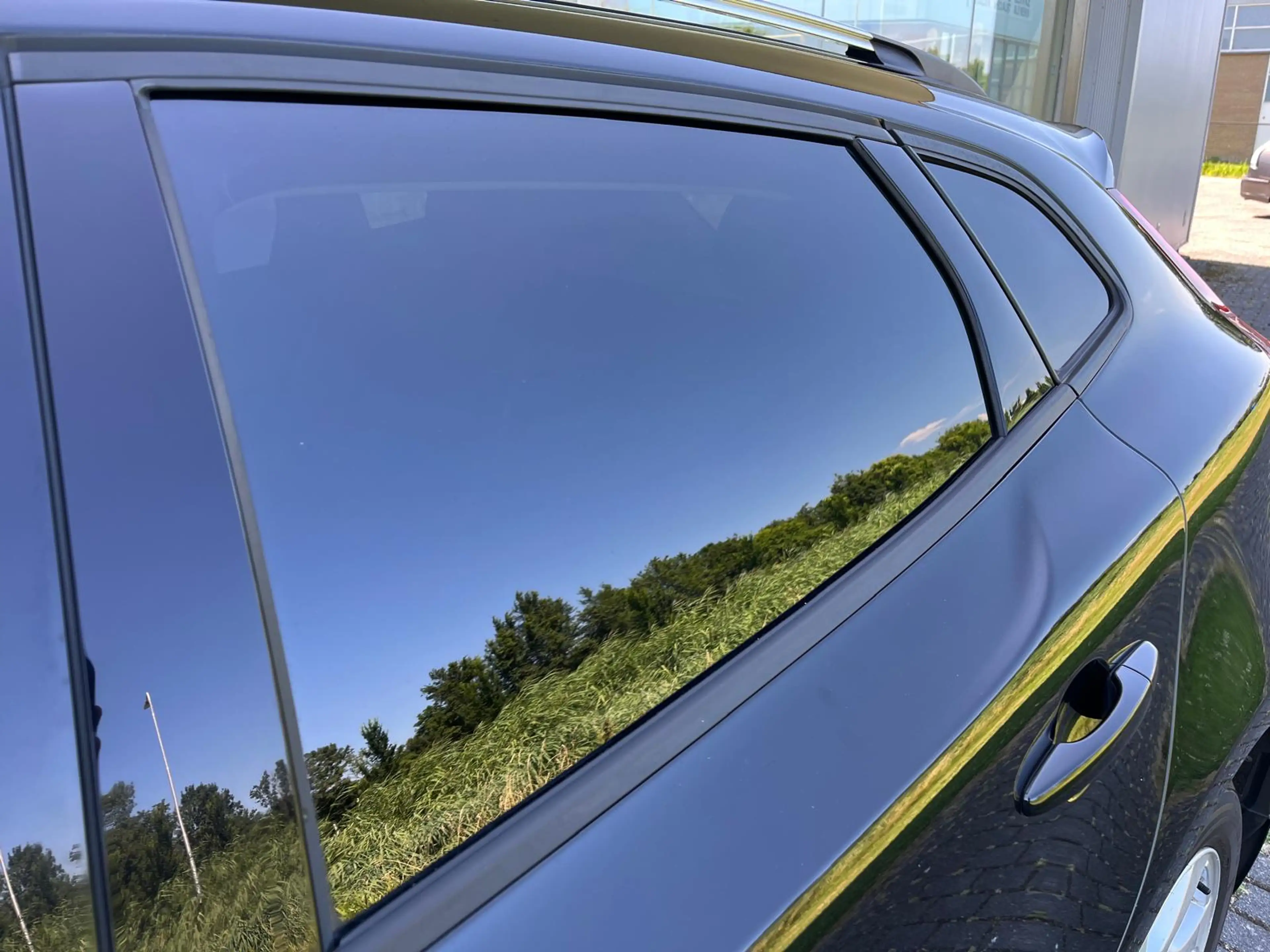 Volvo V40 Cross Country 2.0 T3 Momentum | Rijklaar incl 12 mnd Bovag | Dar — photo 26