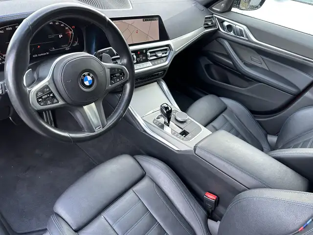 BMW 4 Series view 8
