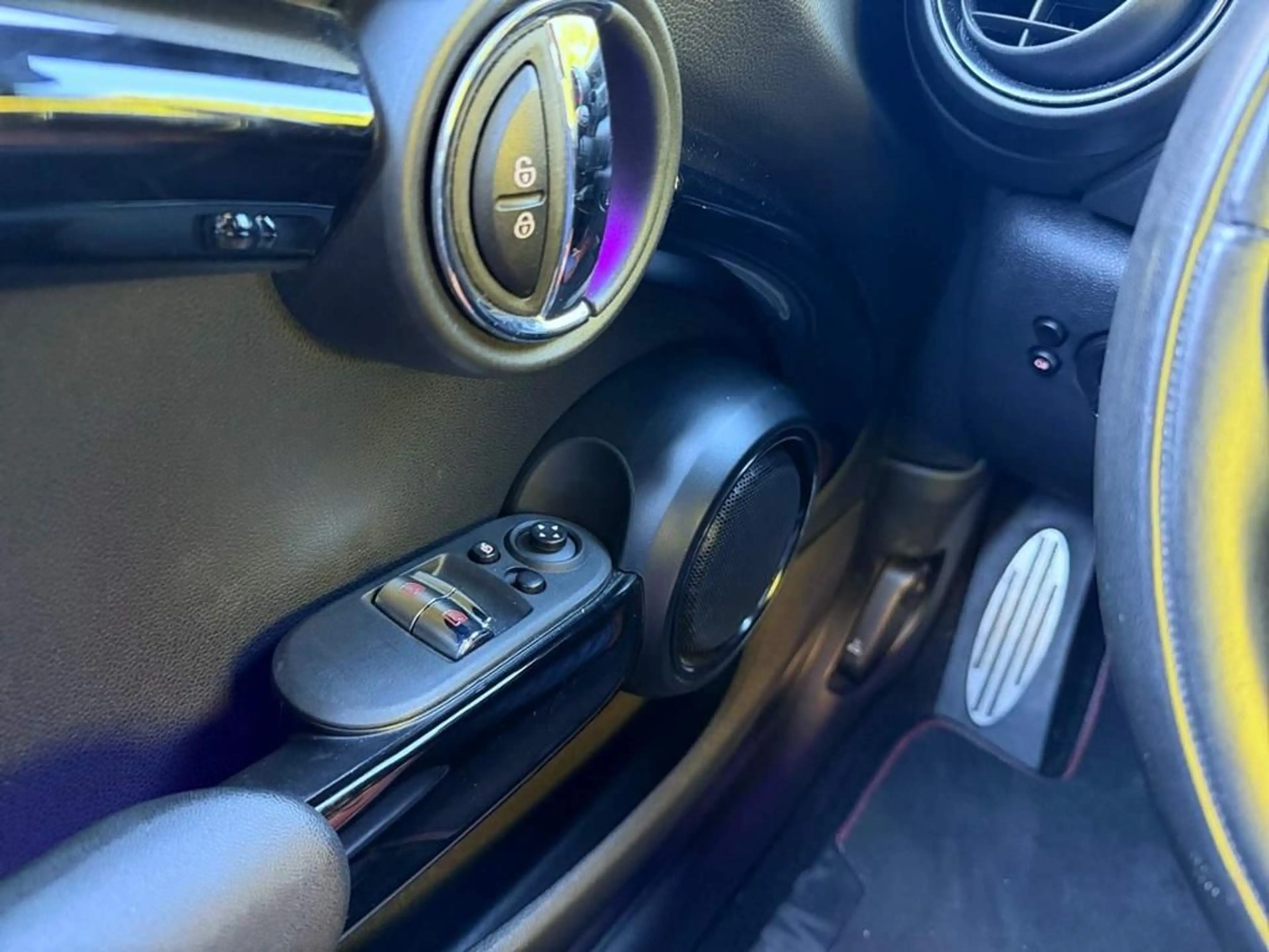MINI John Cooper Works Chili, Pano, H&K, HuD, Leder — photo 14