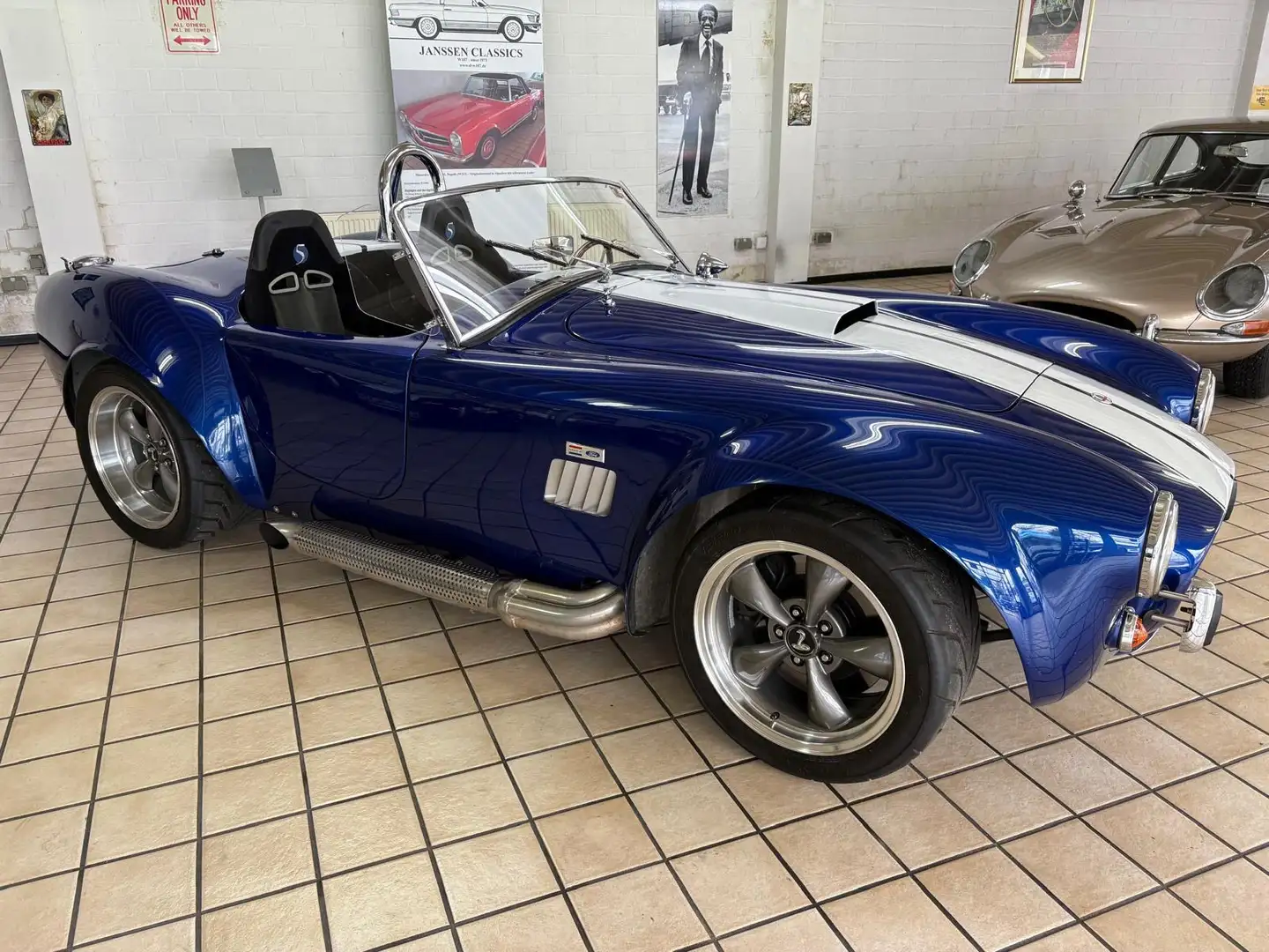 AC Cobra Factory Five • V8 • Hardtop • G‑Trac 5‑bak Azul - 2