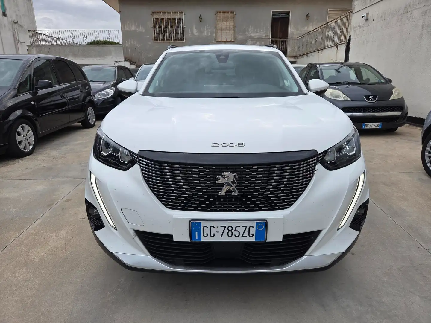Peugeot 2008 2008 1.5 bluehdi Allure Pack s Bianco - 1