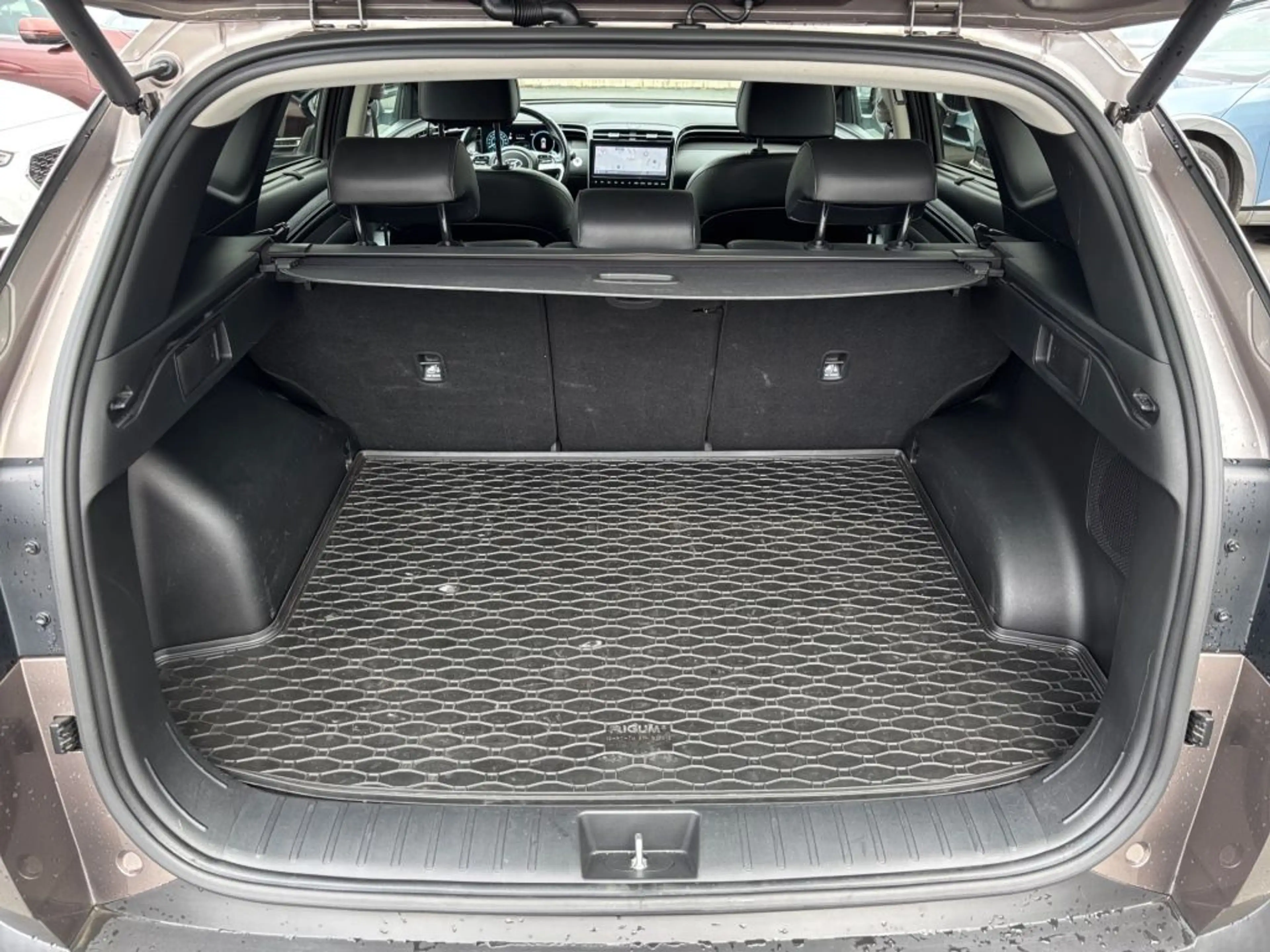 Hyundai TUCSON 1.6 T-GDi 48V-Hybrid 4WD DCT Prime — photo 12