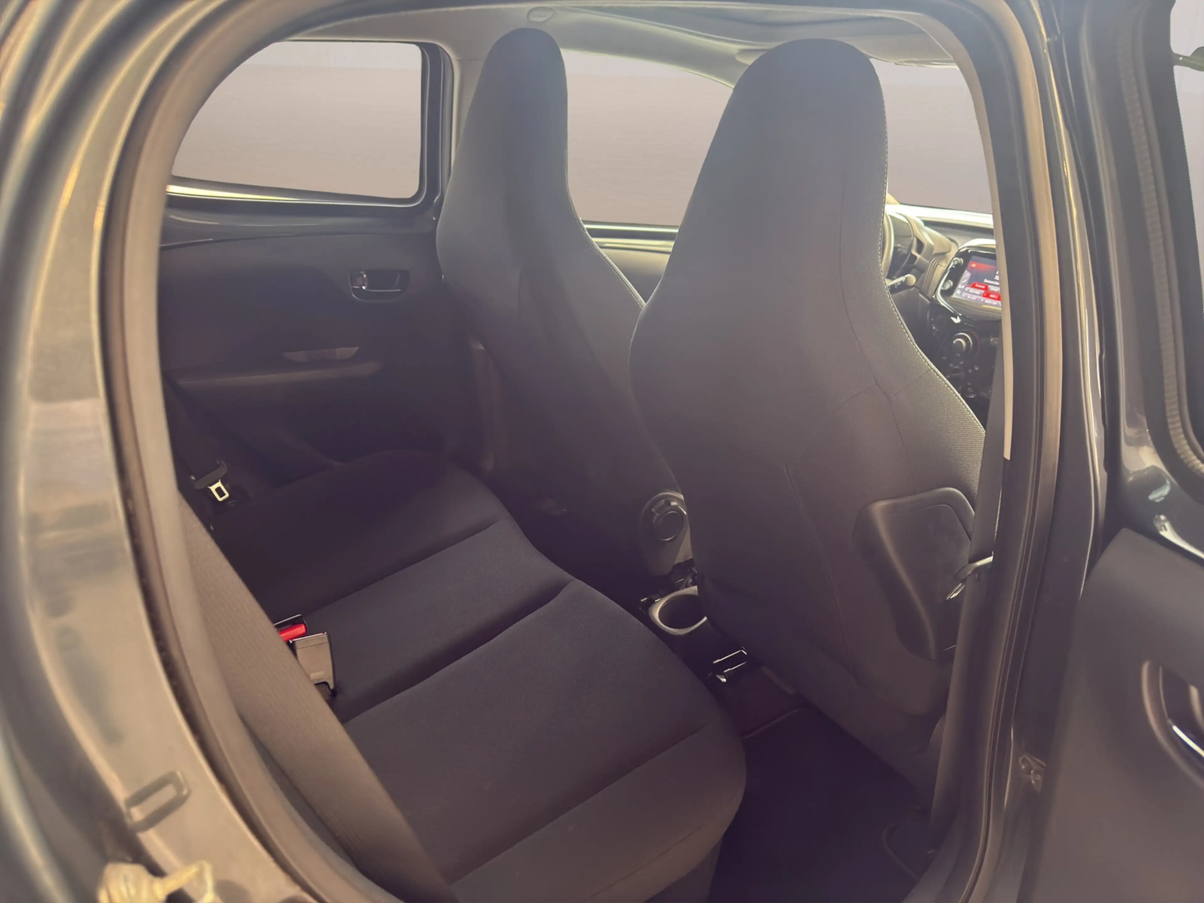 Peugeot 108 TOP Allure *Kamera *Sitzhzg. *Allwetter — photo 10