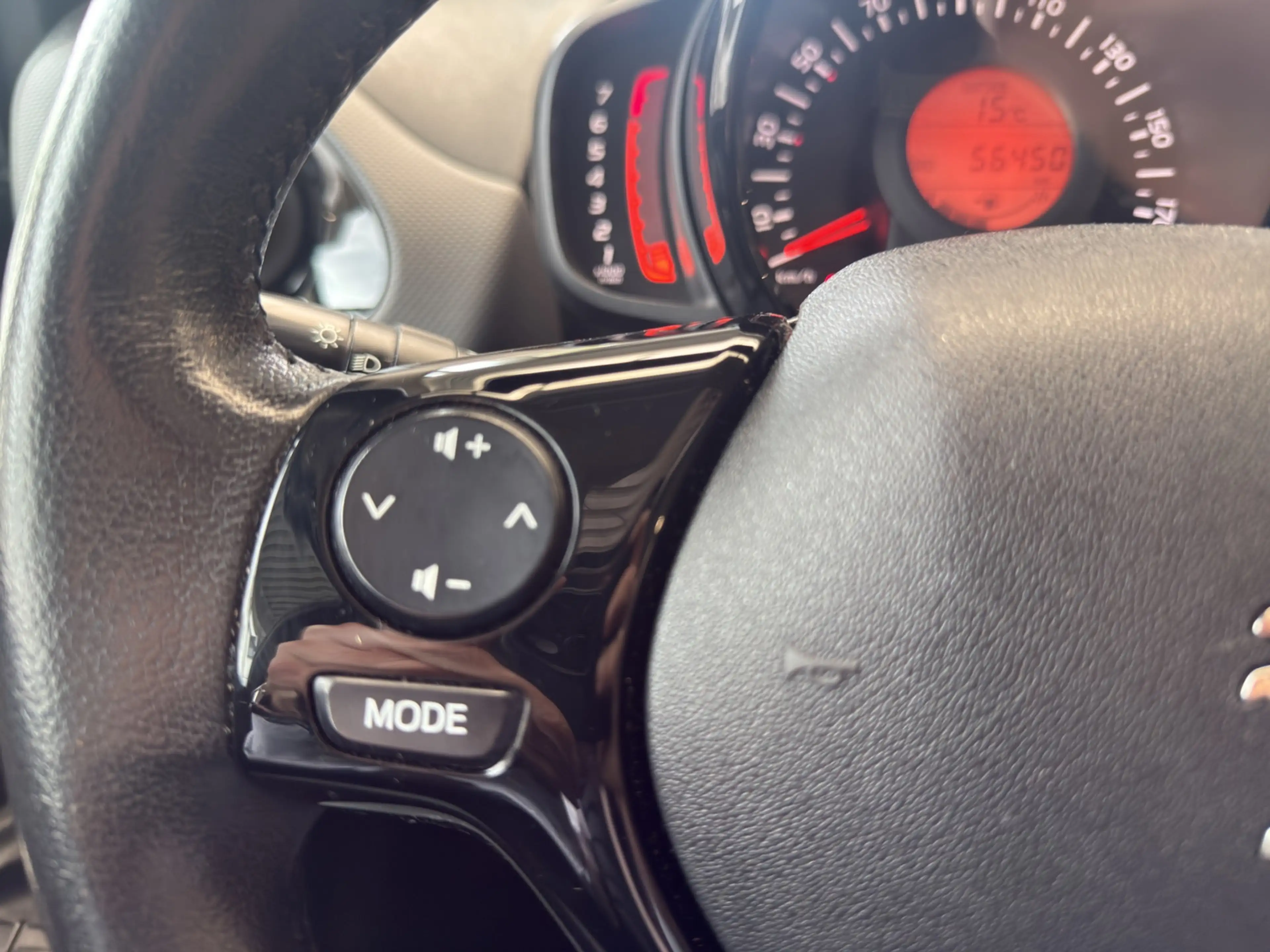 Peugeot 108 TOP Allure *Kamera *Sitzhzg. *Allwetter — photo 15