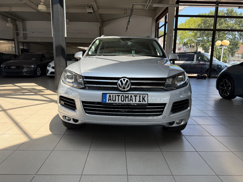 Volkswagen Touareg R Line V6 TDI BMT*Automatik*Panorama* — photo 6