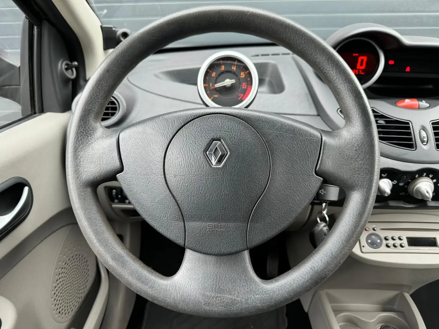 Renault Twingo 1.2 Dynamique AIRCO|EL.RAMEN|NAP Černá - 2