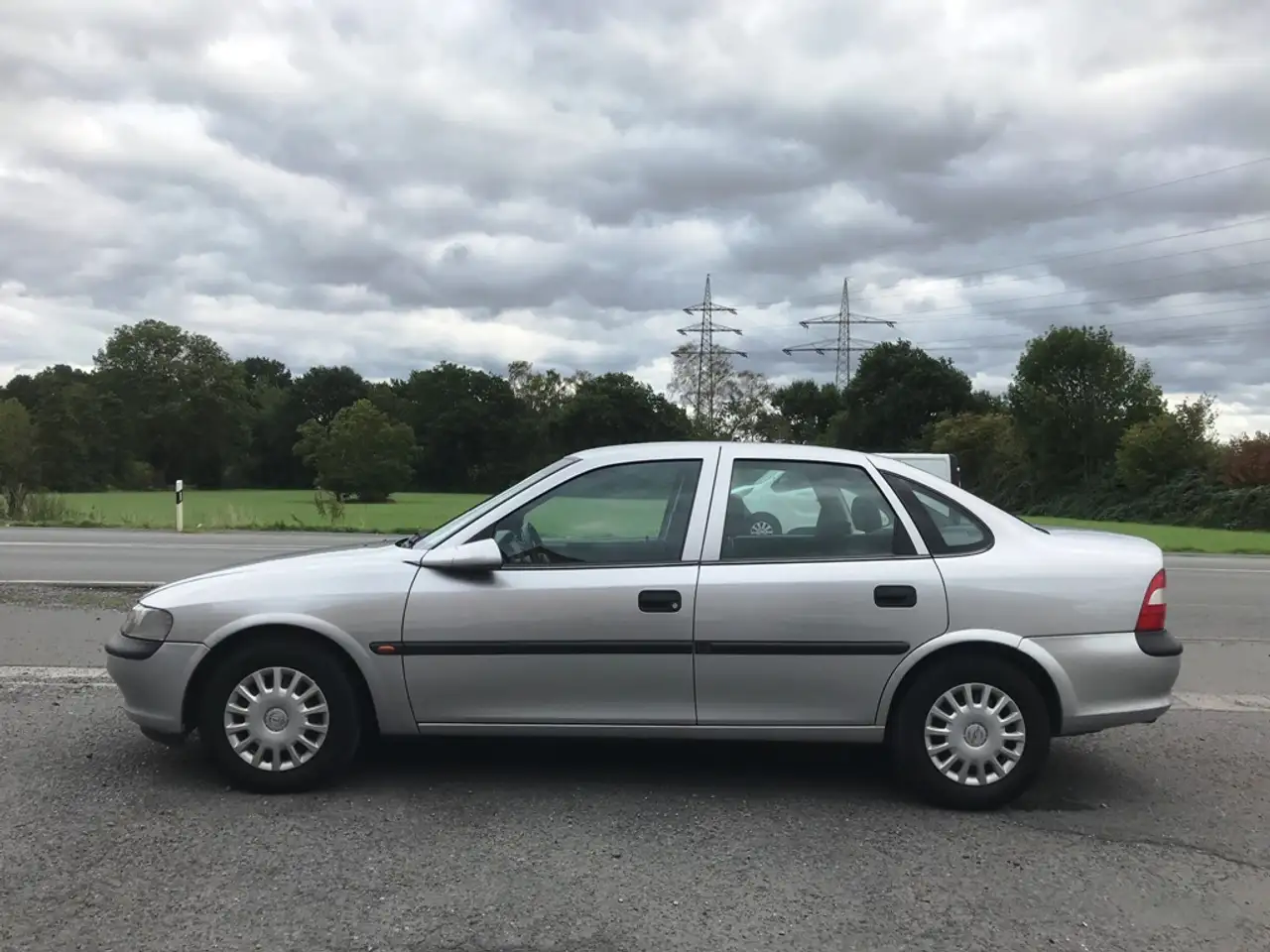 Opel Vectra B 1.8/Automatik/ZR Neu/SH/Klima/Tüv 10/2027, foto 5