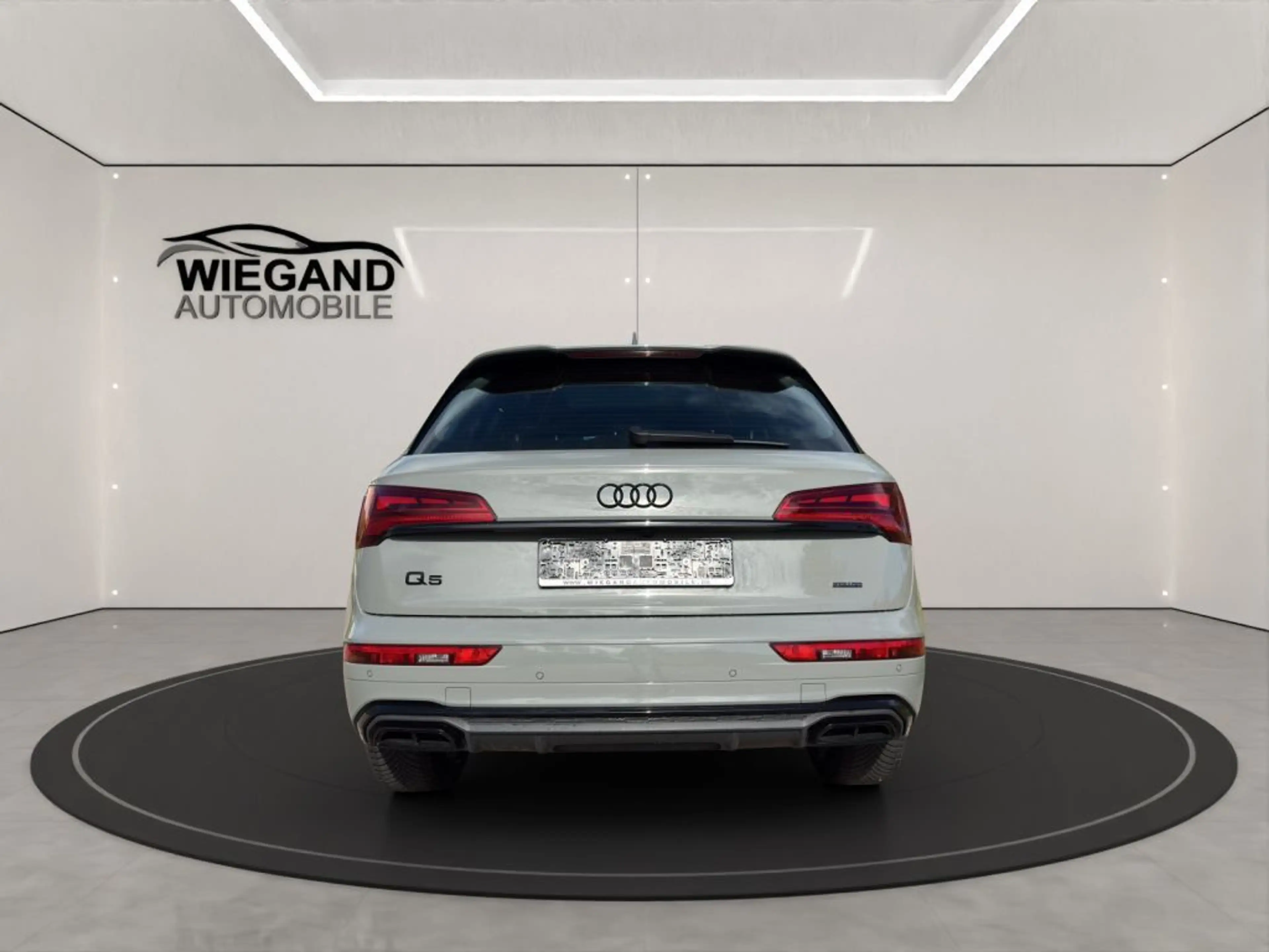 Audi Q5 40 TDI quattro S tronic S line+StHZ+PANO+AHK+ — photo 4