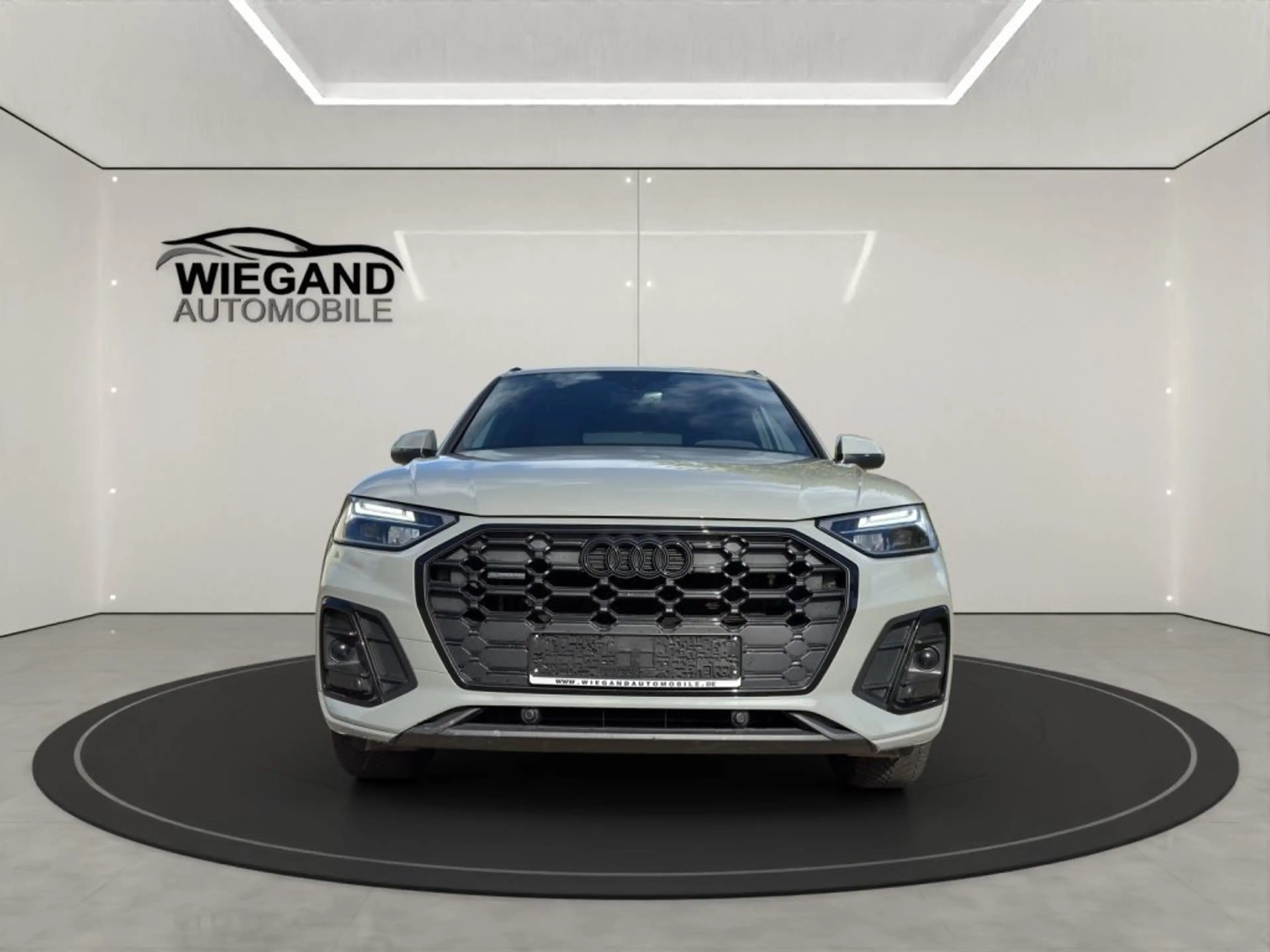 Audi Q5 40 TDI quattro S tronic S line+StHZ+PANO+AHK+ — photo 8