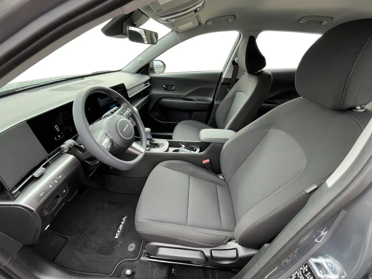 Hyundai KONA снимка Hyundai KONA