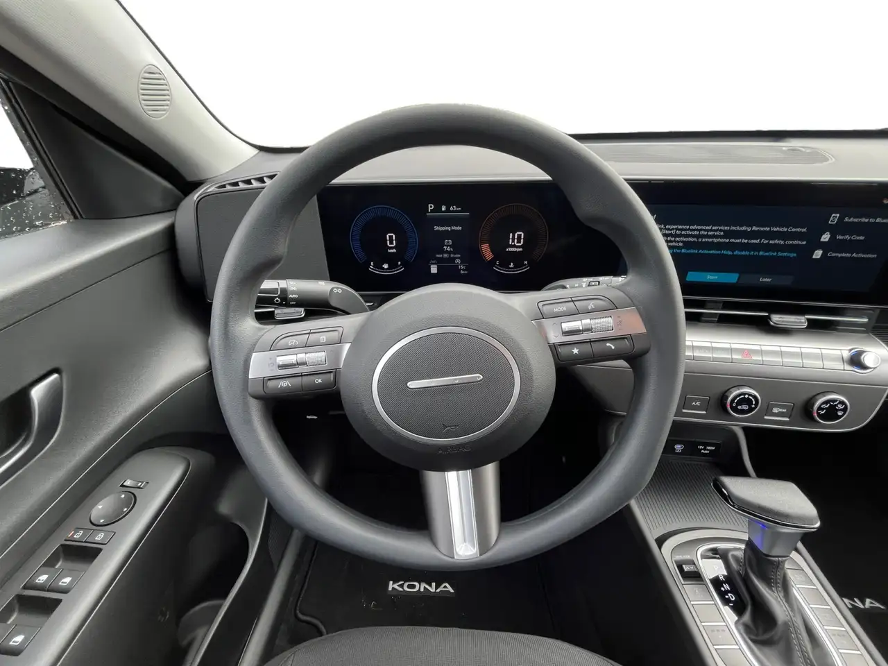 Hyundai KONA снимка Hyundai KONA