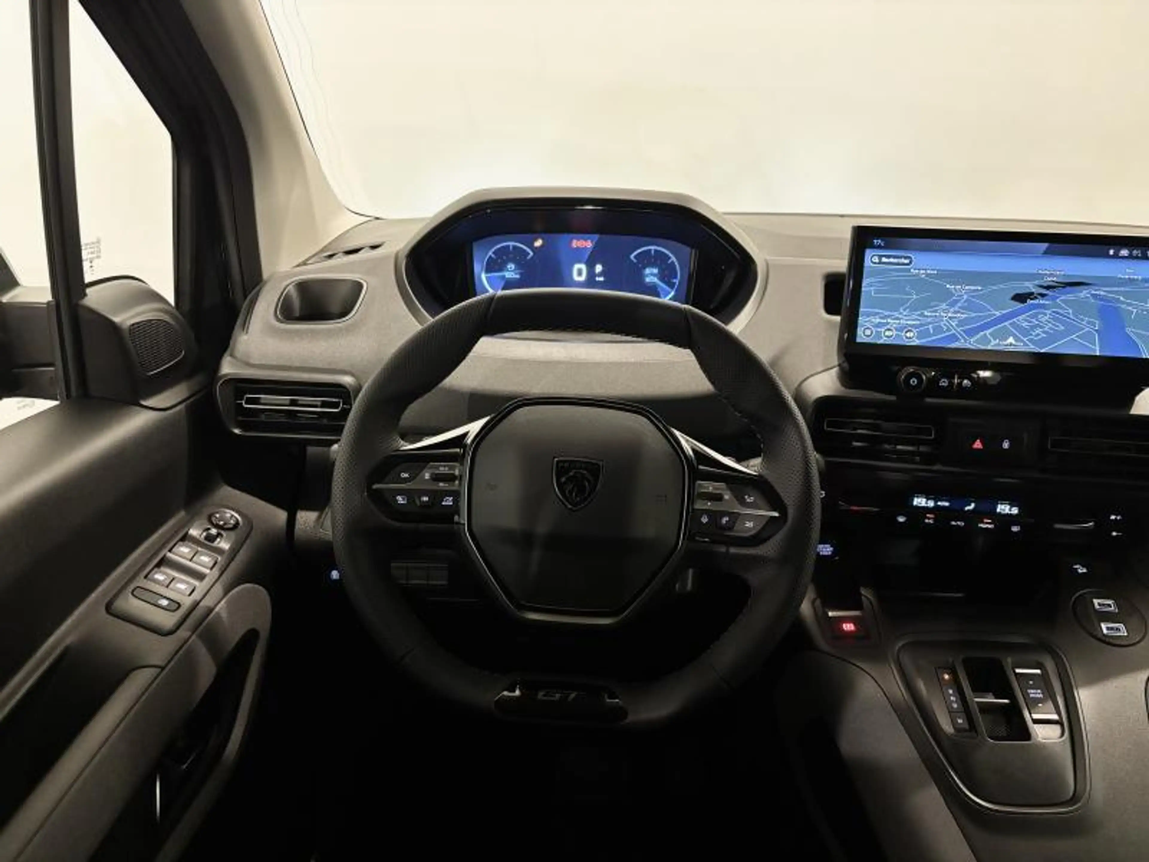 Peugeot Rifter GT Line — photo 11