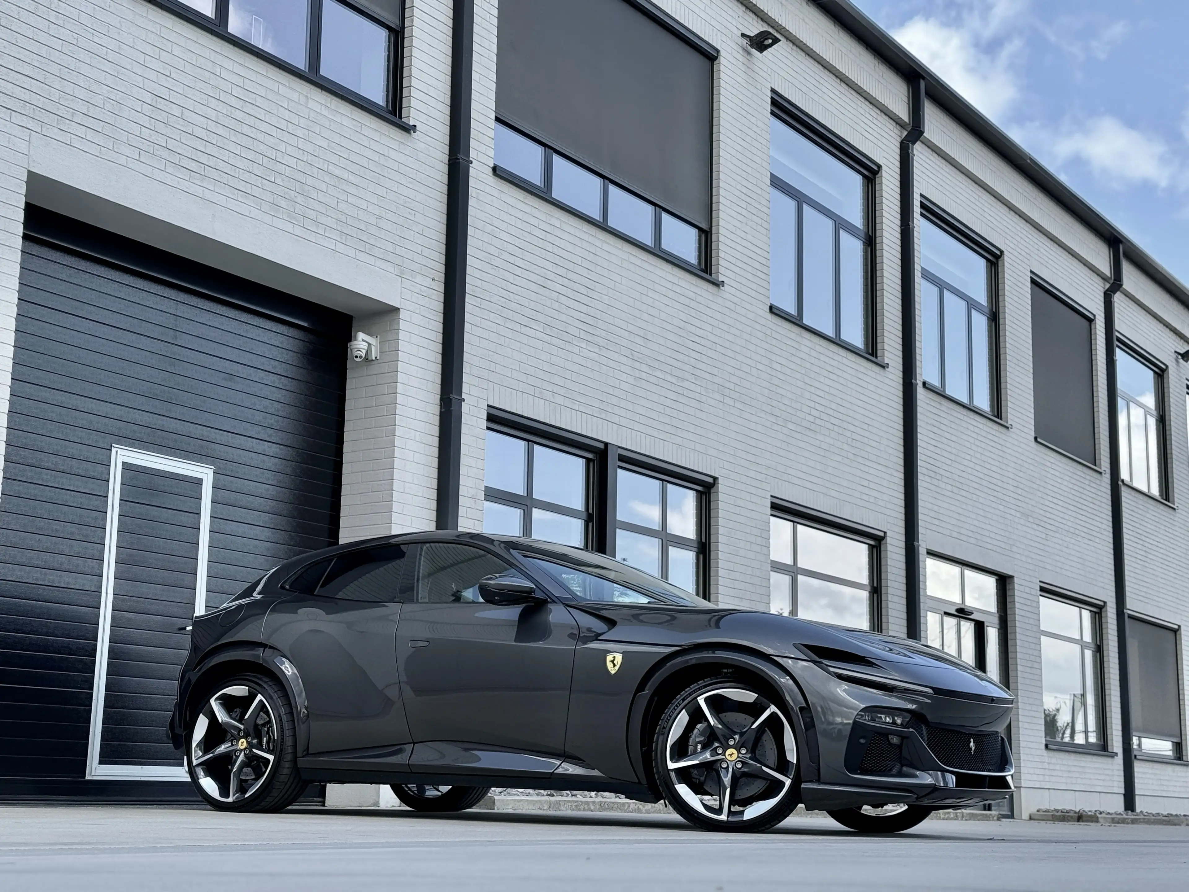 Ferrari Purosangue Purosangue 6.5i V12i "CARBON/PANO/LIFT/HISTORICAL" — photo 2