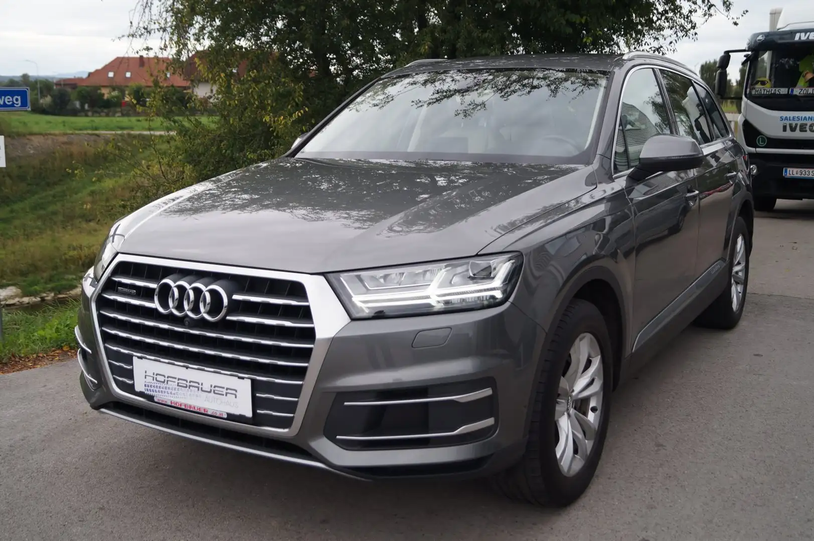 Audi Q7 3.0 TDI ultra quattro Grau - 1