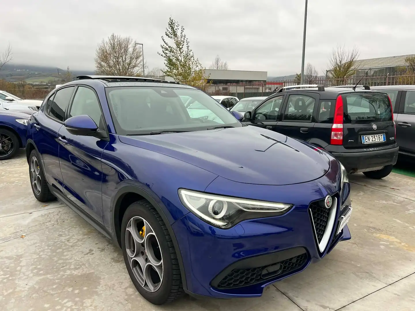 Alfa Romeo Stelvio 2.2 TD 160CV -TETTO APRIBILE-PINZE GIALLE Blu/Azzurro - 2