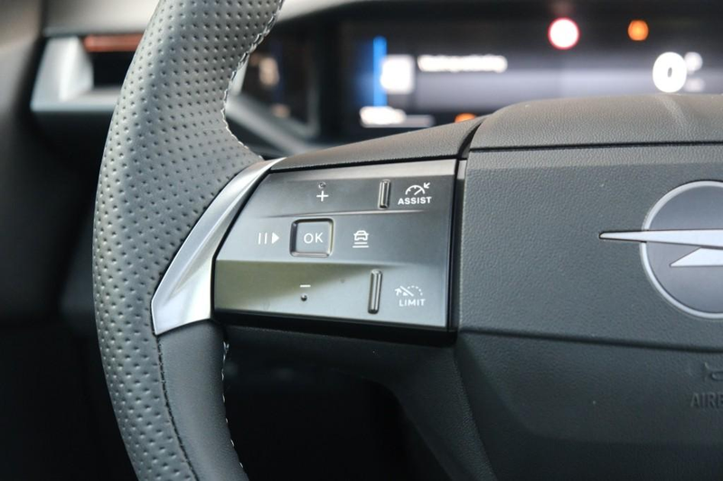 Opel Grandland 1.2 Turbo Hybrid 145pk eDCT6 GS | Navi | App Conne — photo 9