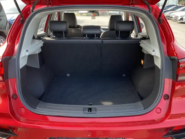 MG ZS view 6