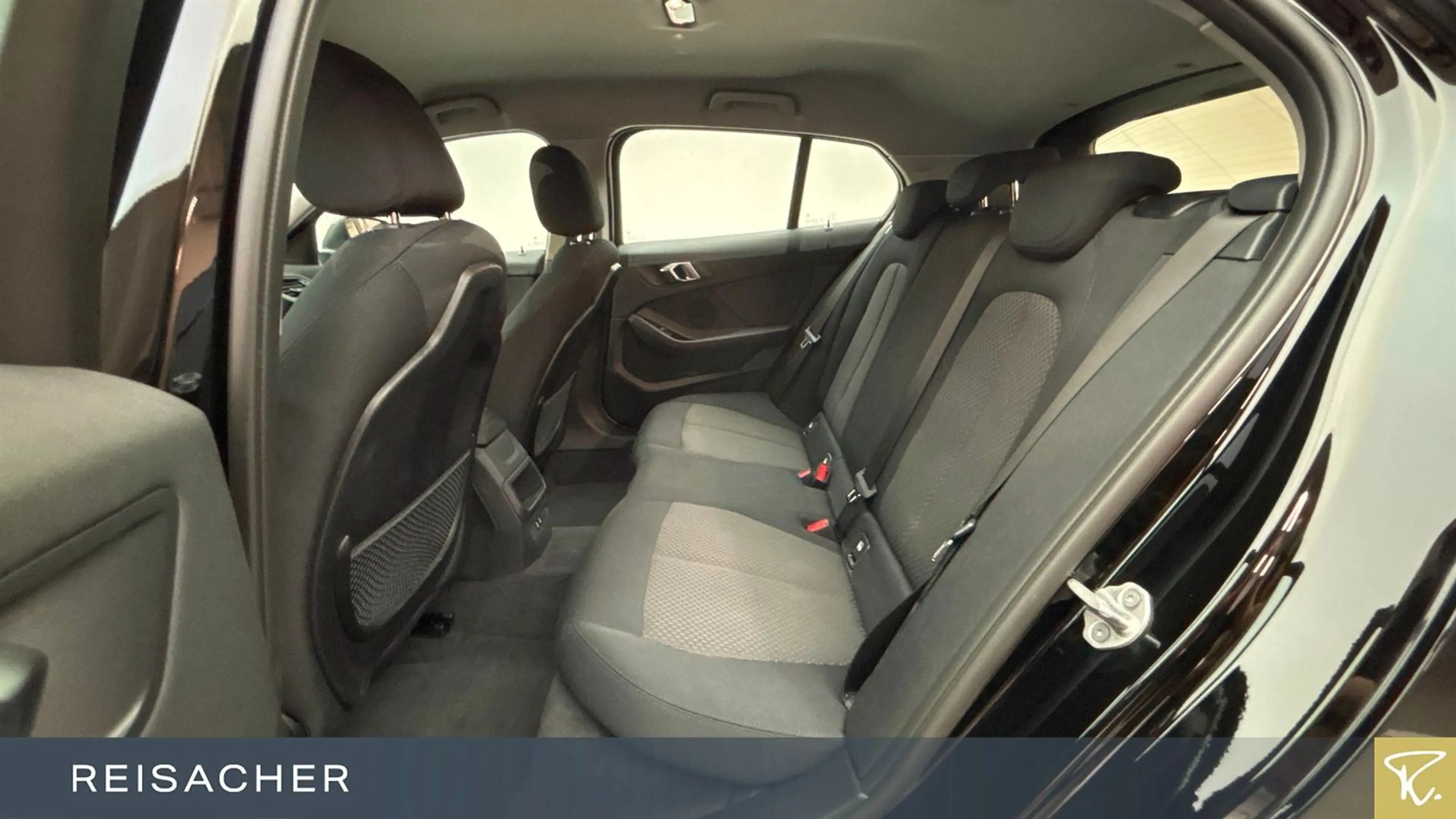 BMW 118 i Aut. Modell Advantage,LCProf,LED,PDC, — photo 8