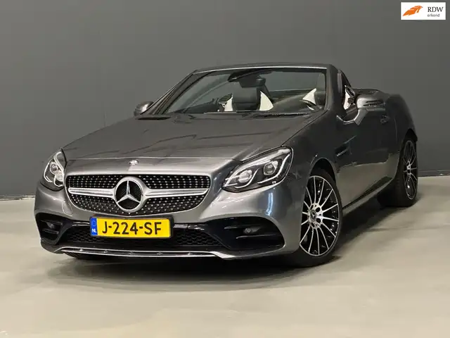 Mercedes-Benz SLC 200 RedArt Edition AMG AUTOMAAT LEDER/CAMERA/PDC/NAVI