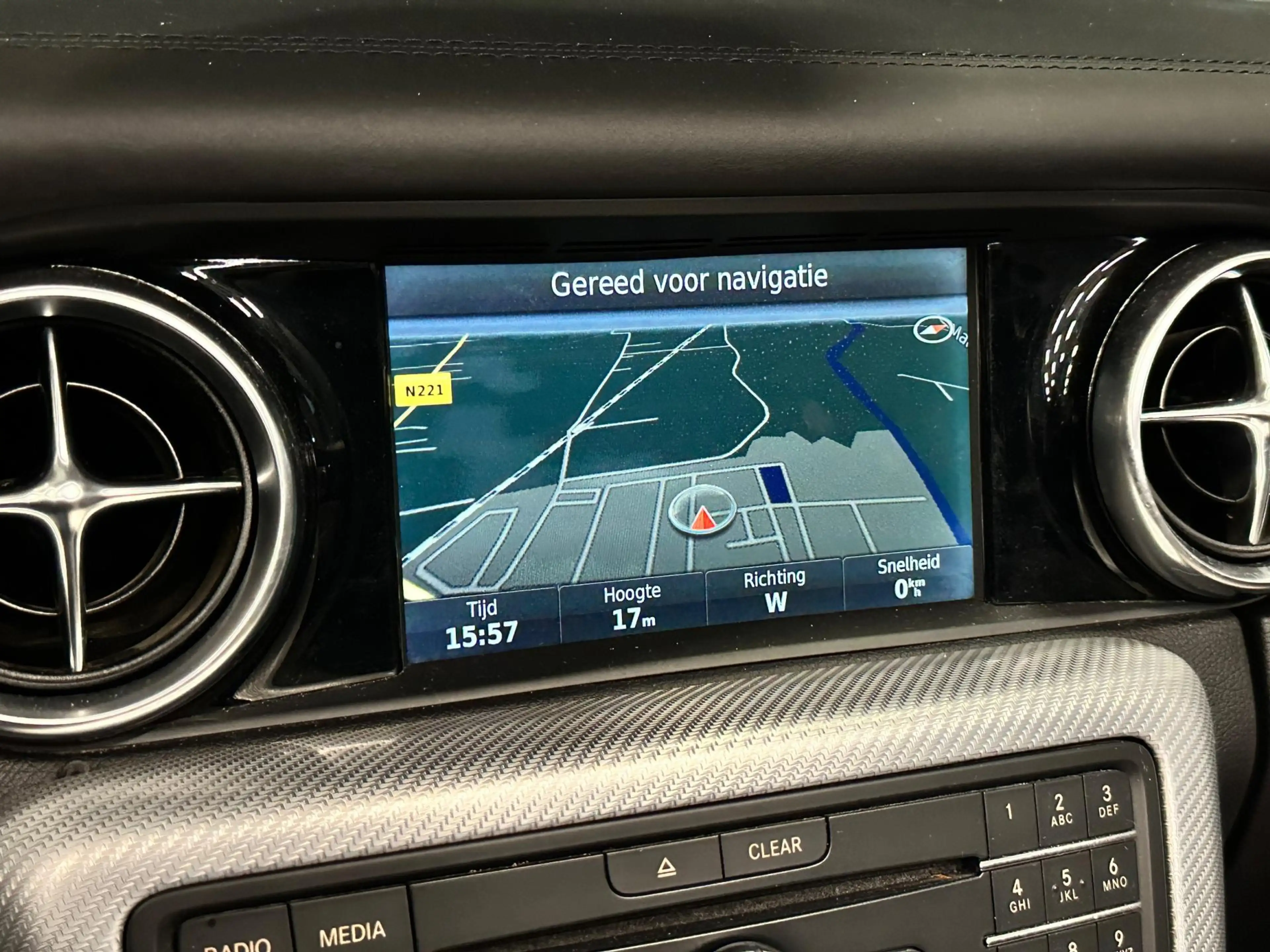 Mercedes-Benz SLC 200 RedArt Edition AMG AUTOMAAT LEDER/CAMERA/PDC/NAVI — photo 14