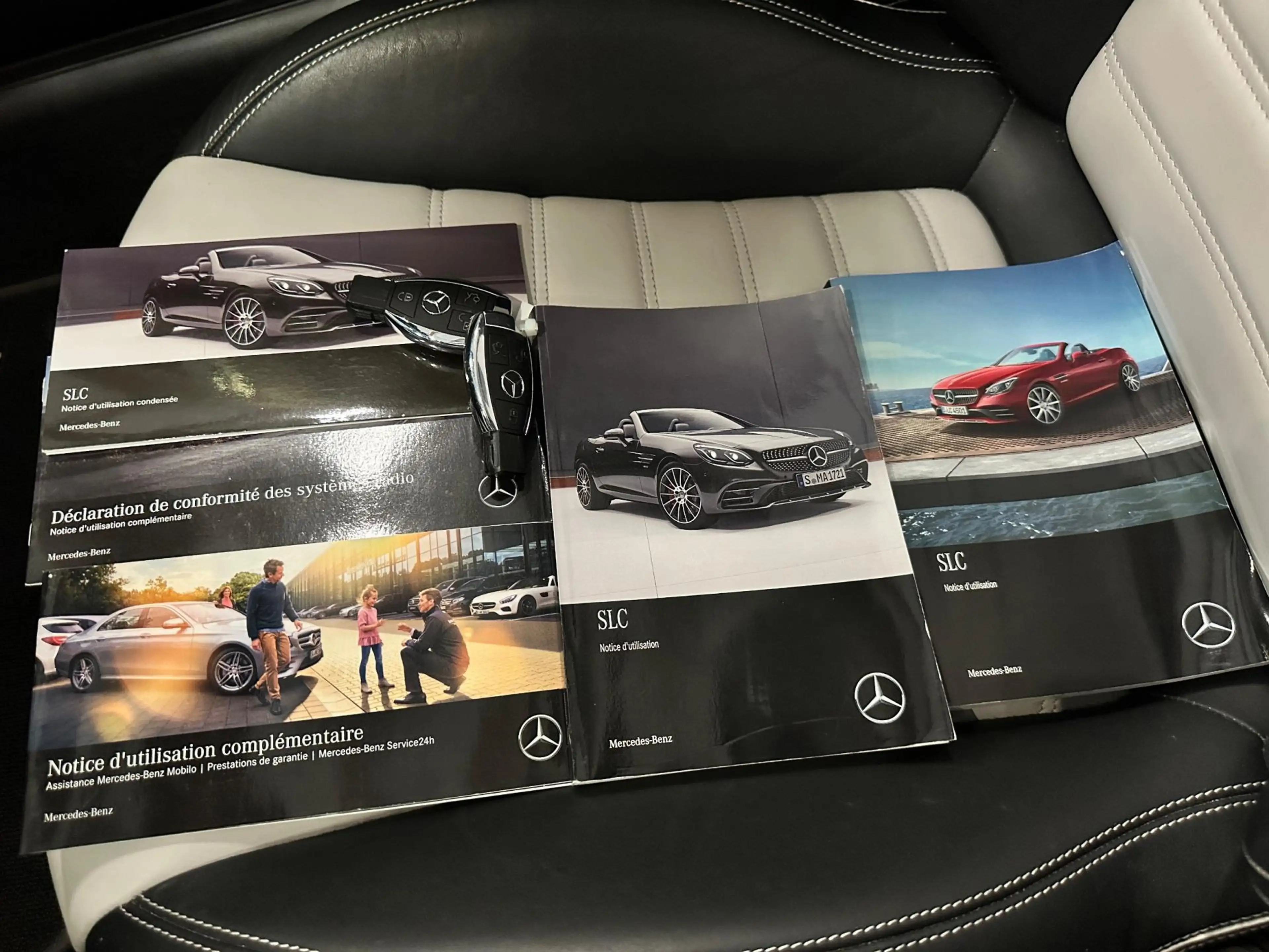 Mercedes-Benz SLC 200 RedArt Edition AMG AUTOMAAT LEDER/CAMERA/PDC/NAVI — photo 12