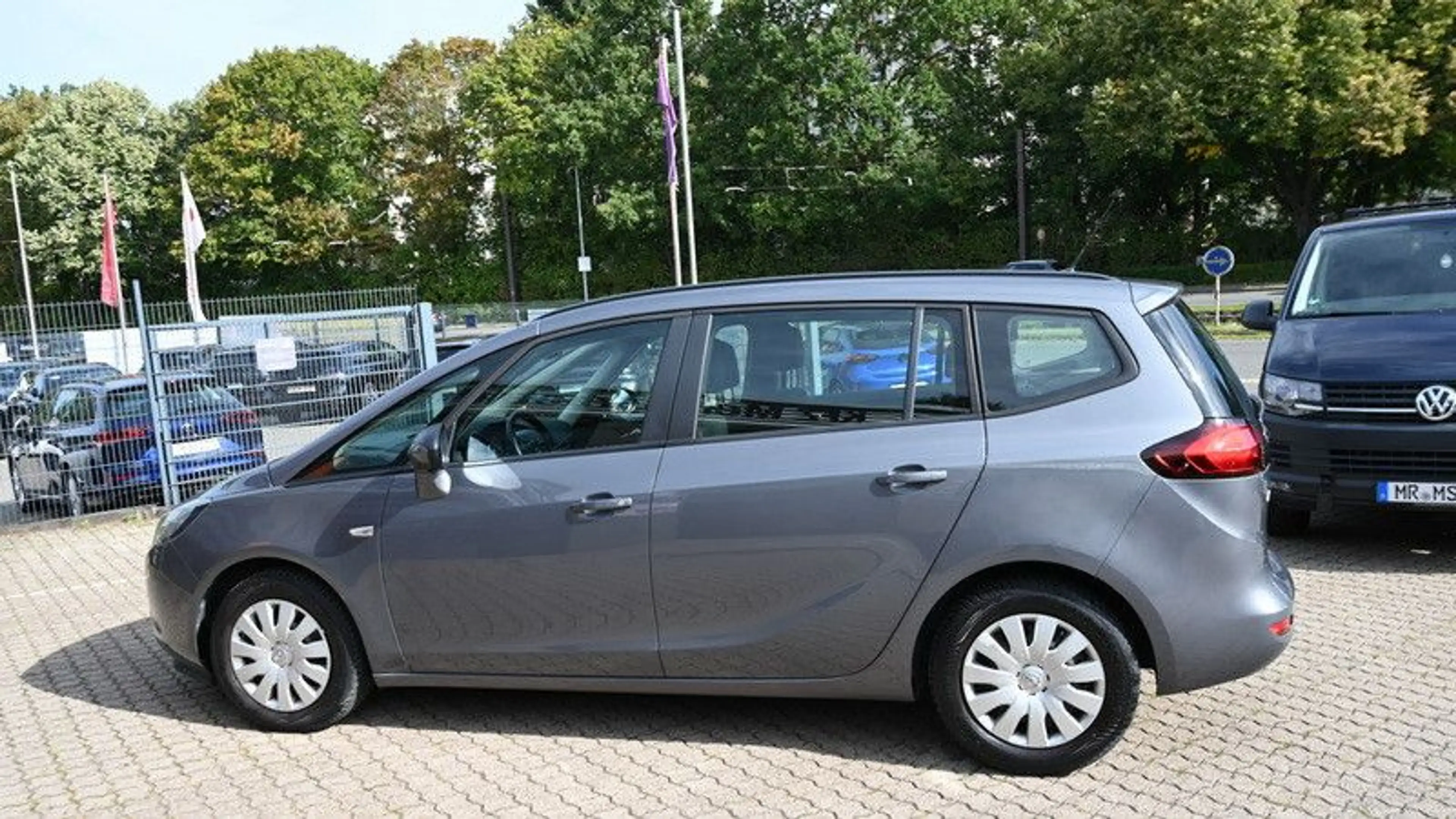 Opel Zafira C Tourer 1.6 CDTI Edition 1Hd Standhz PDC — photo 4