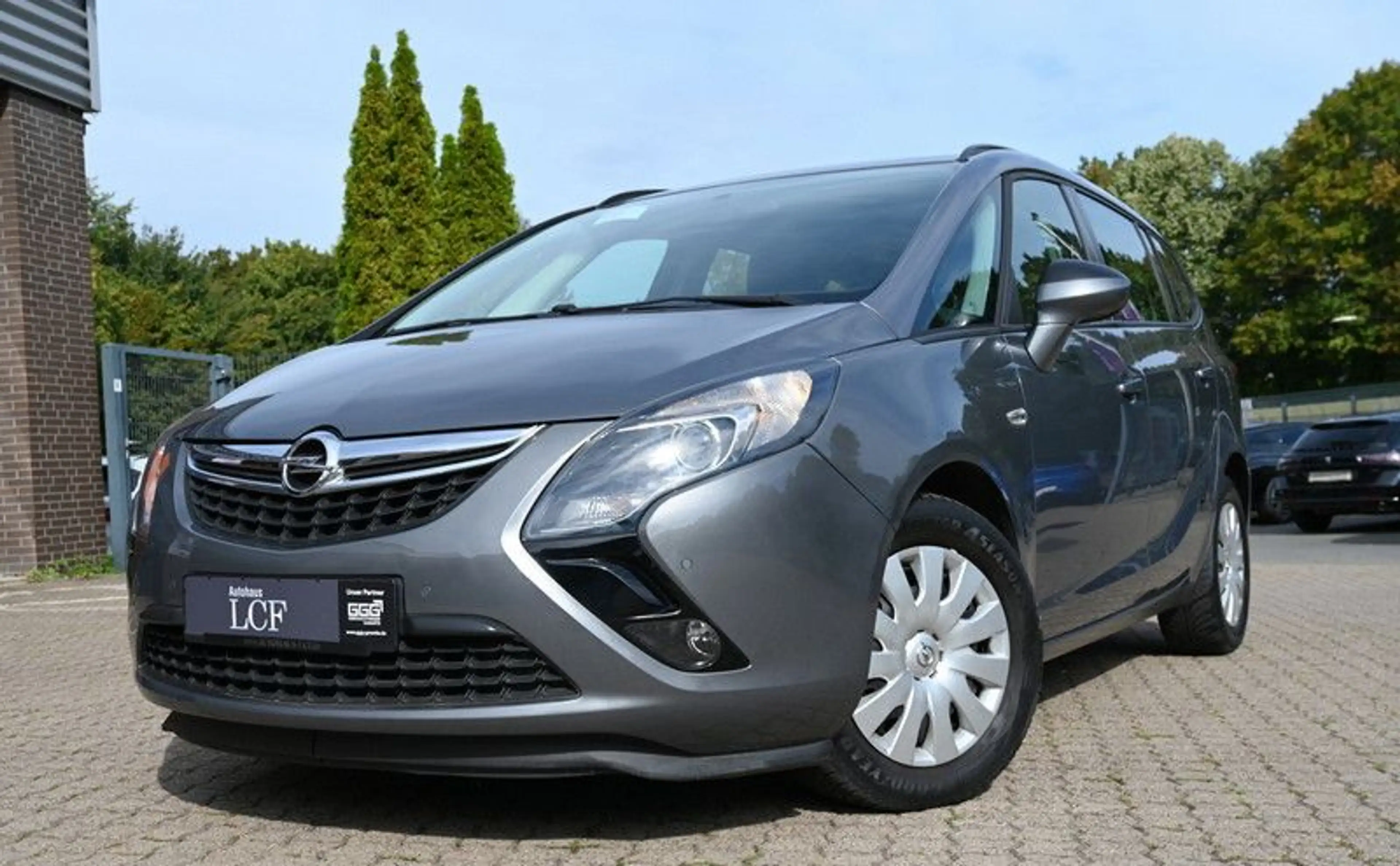 Opel Zafira C Tourer 1.6 CDTI Edition 1Hd Standhz PDC — photo 2