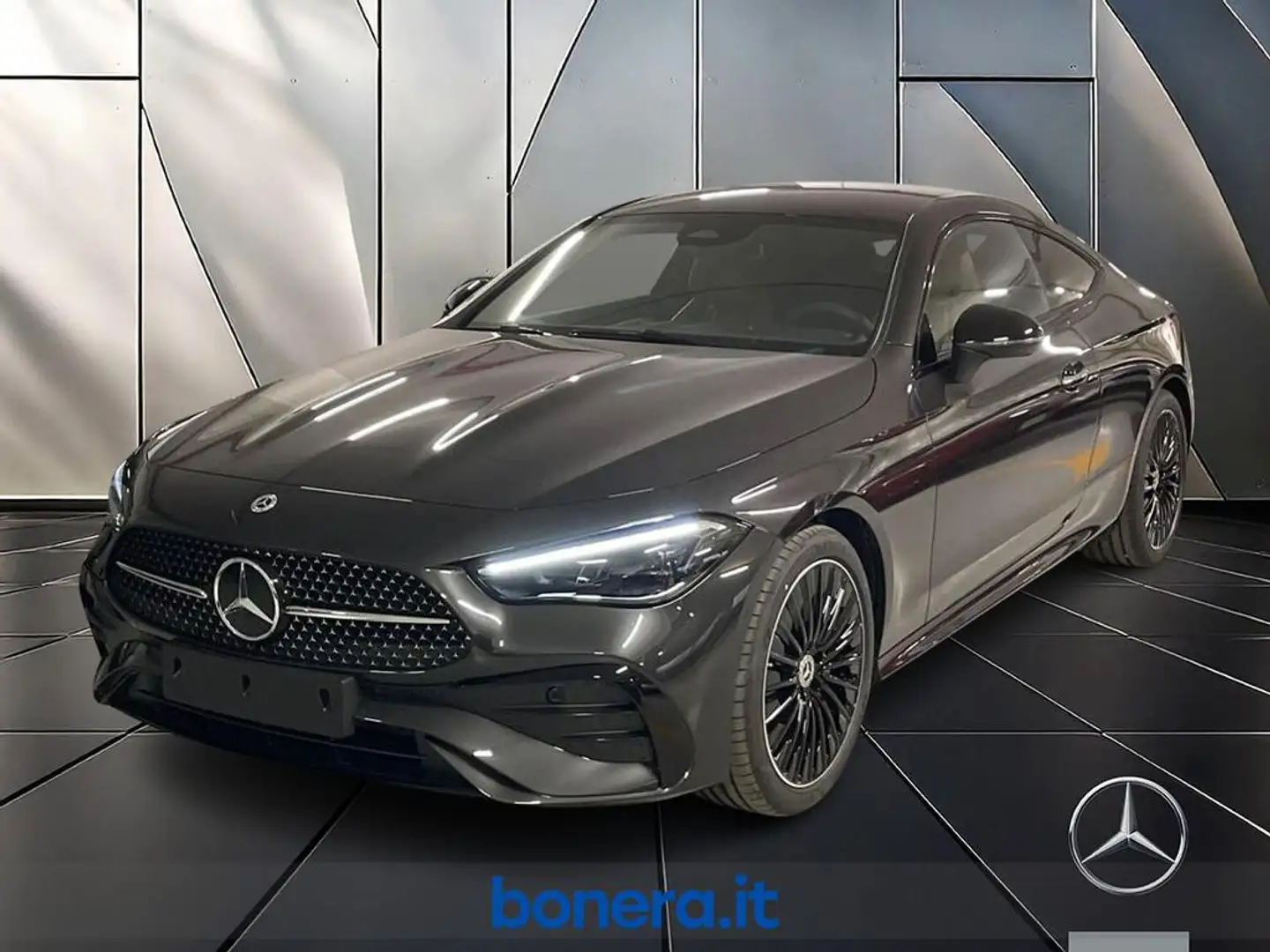 Mercedes-Benz CLE 220 Coupe d AMG Line Advanced auto Grau - 1