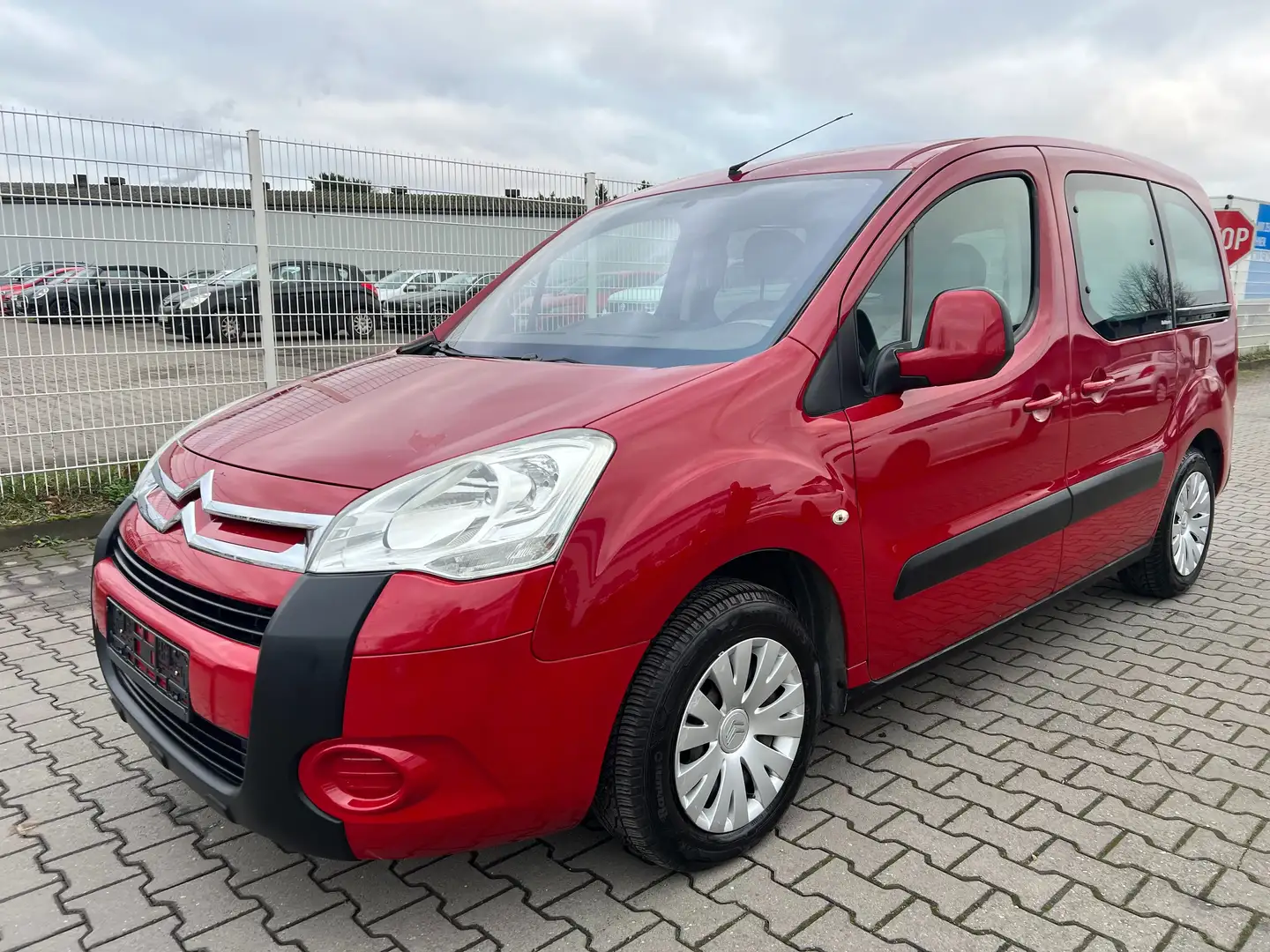 Citroen Berlingo Multispace Rot - 1