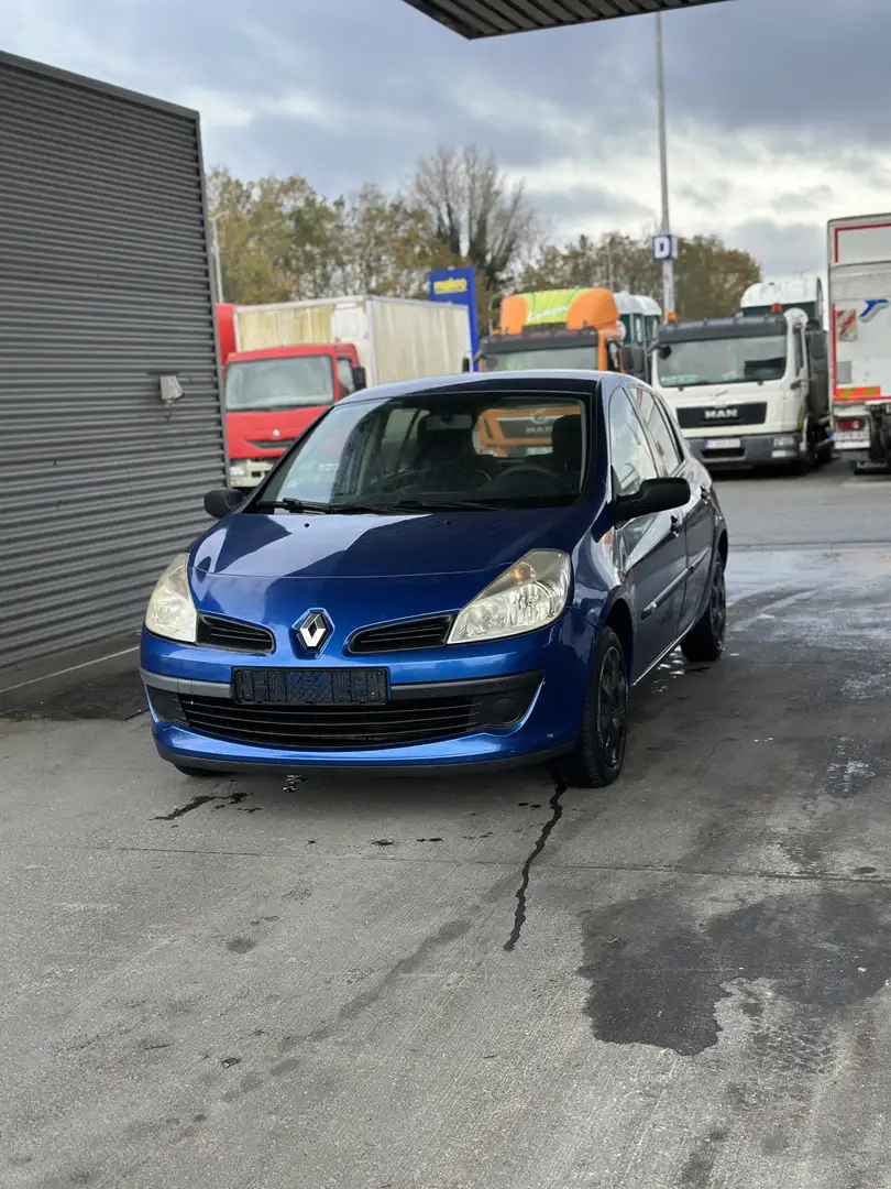 Renault Clio 1.2i 16v Eco Générique - 2