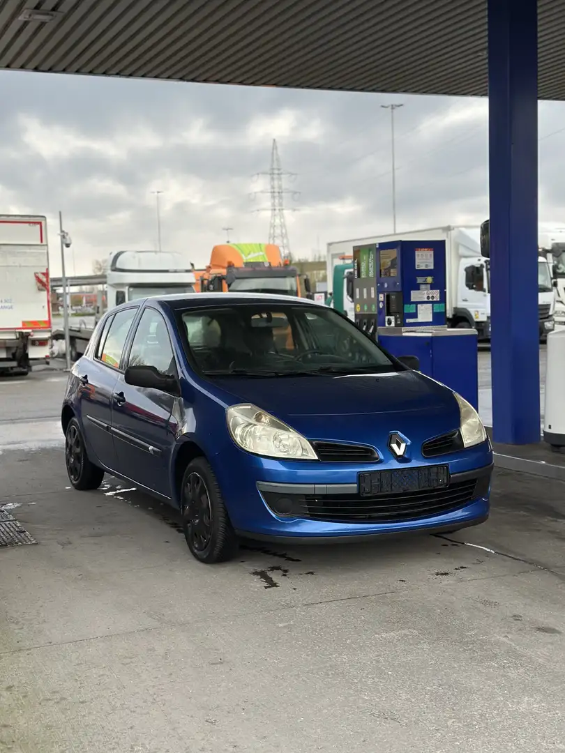 Renault Clio 1.2i 16v Eco Générique - 1