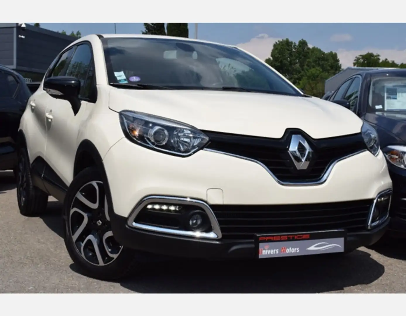Renault Captur 1.2 TCE 120CH INTENS EDC Beige - 1
